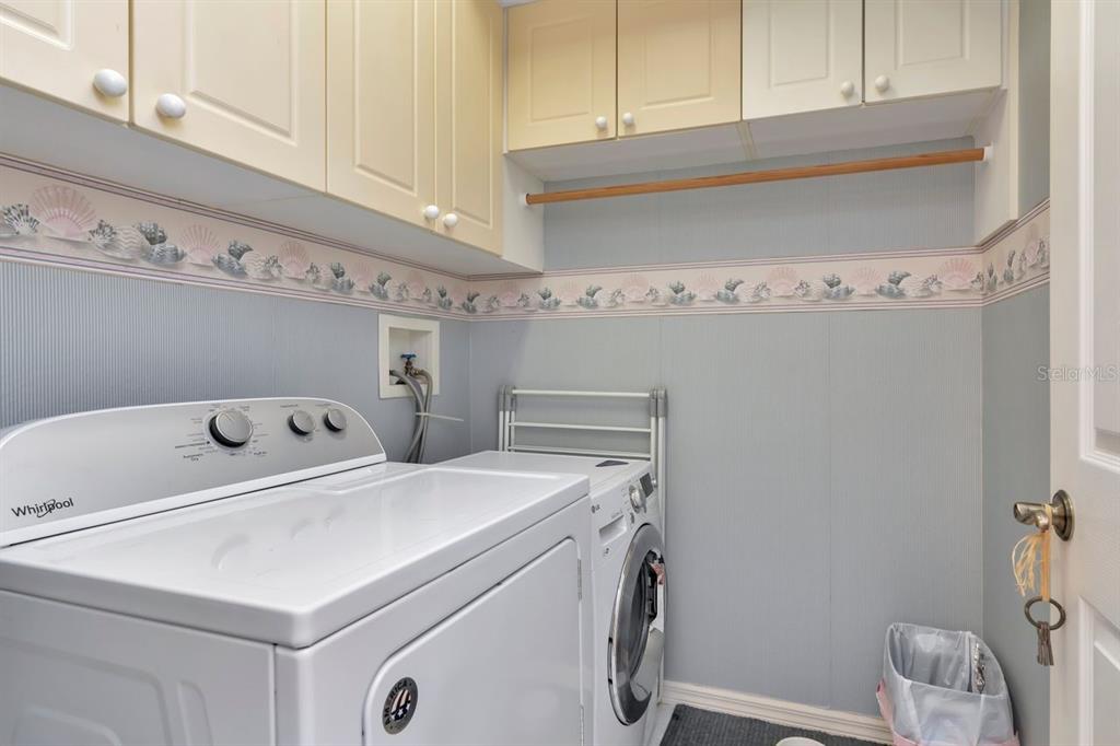 Tarpon Springs, Florida, 34689, United States, 3 Bedrooms Bedrooms, ,3 BathroomsBathrooms,Residential,For Sale,1947969