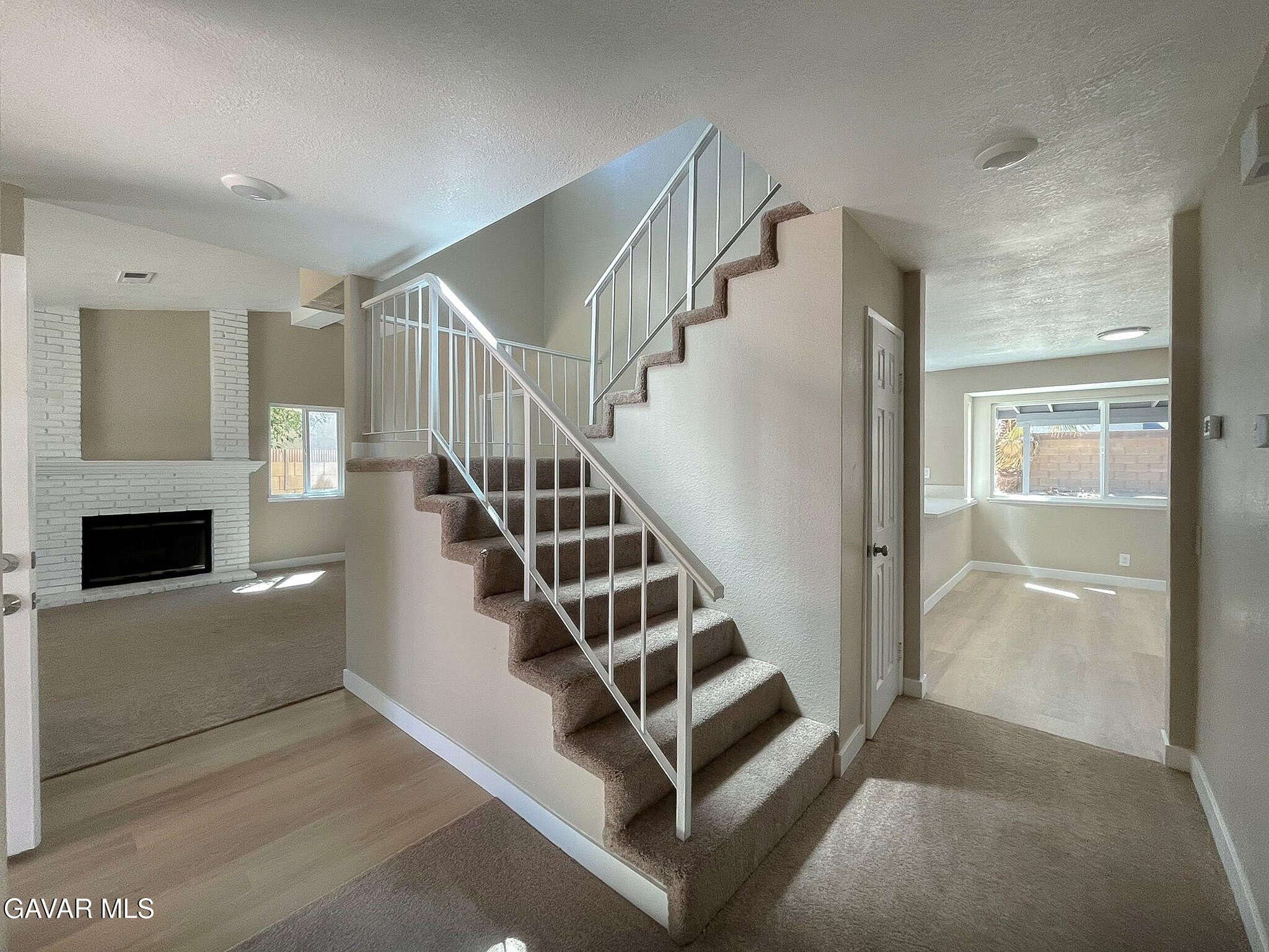 Lancaster, California, 93536, United States, 5 Bedrooms Bedrooms, ,3 BathroomsBathrooms,Residential,For Sale,1921433
