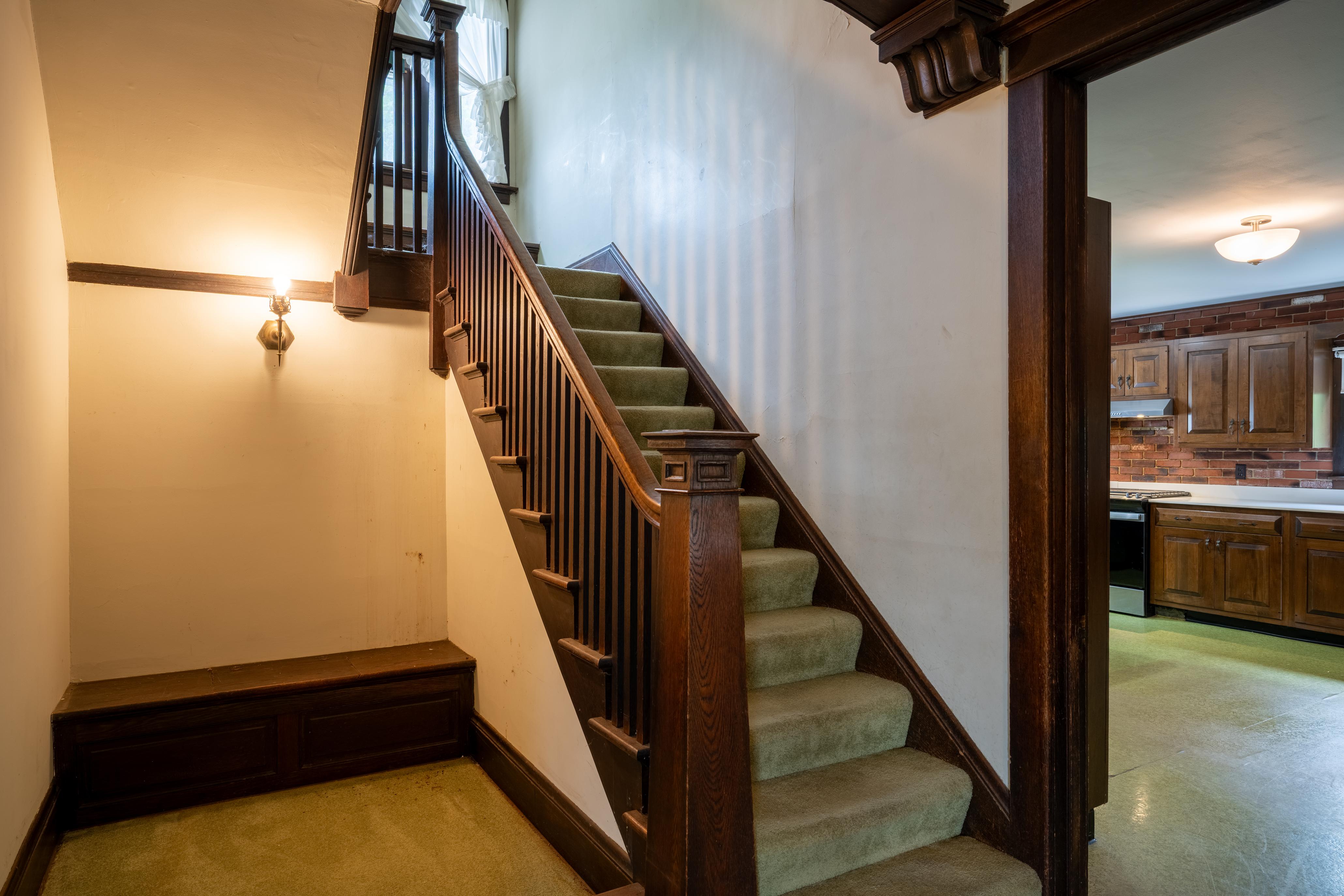  92 Champlain Avenue, Ticonderoga, NY, 12883 - 物件實景