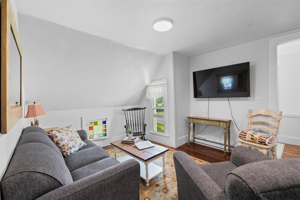 Highland, New York, 12528, United States, 14 Bedrooms Bedrooms, ,10 BathroomsBathrooms,Residential,For Sale,1982769