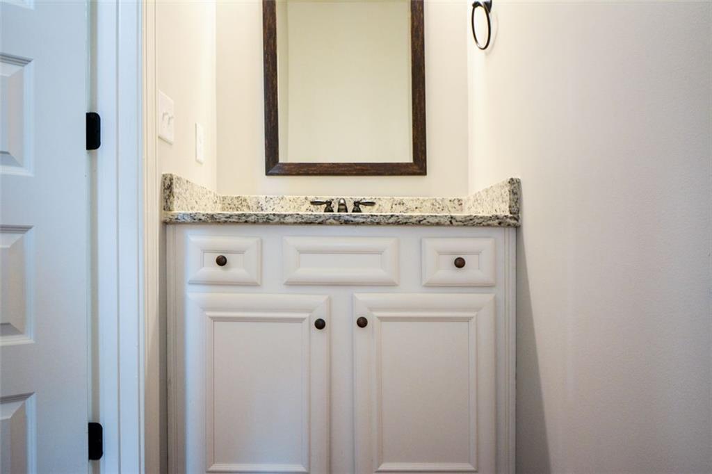 Mcdonough, Georgia, 30252, United States, 5 Bedrooms Bedrooms, ,5 BathroomsBathrooms,Residential,For Sale,1932740