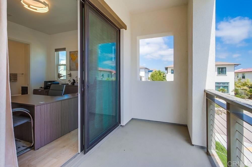 San Diego, California, 92130, United States, 5 Bedrooms Bedrooms, ,5 BathroomsBathrooms,Residential,For Sale,1905990
