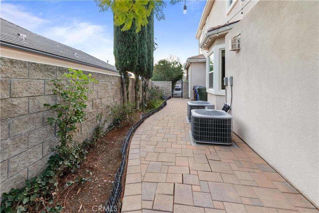 Highland, California, 92346, United States, 5 Bedrooms Bedrooms, ,5 BathroomsBathrooms,Residential,For Sale,1982875