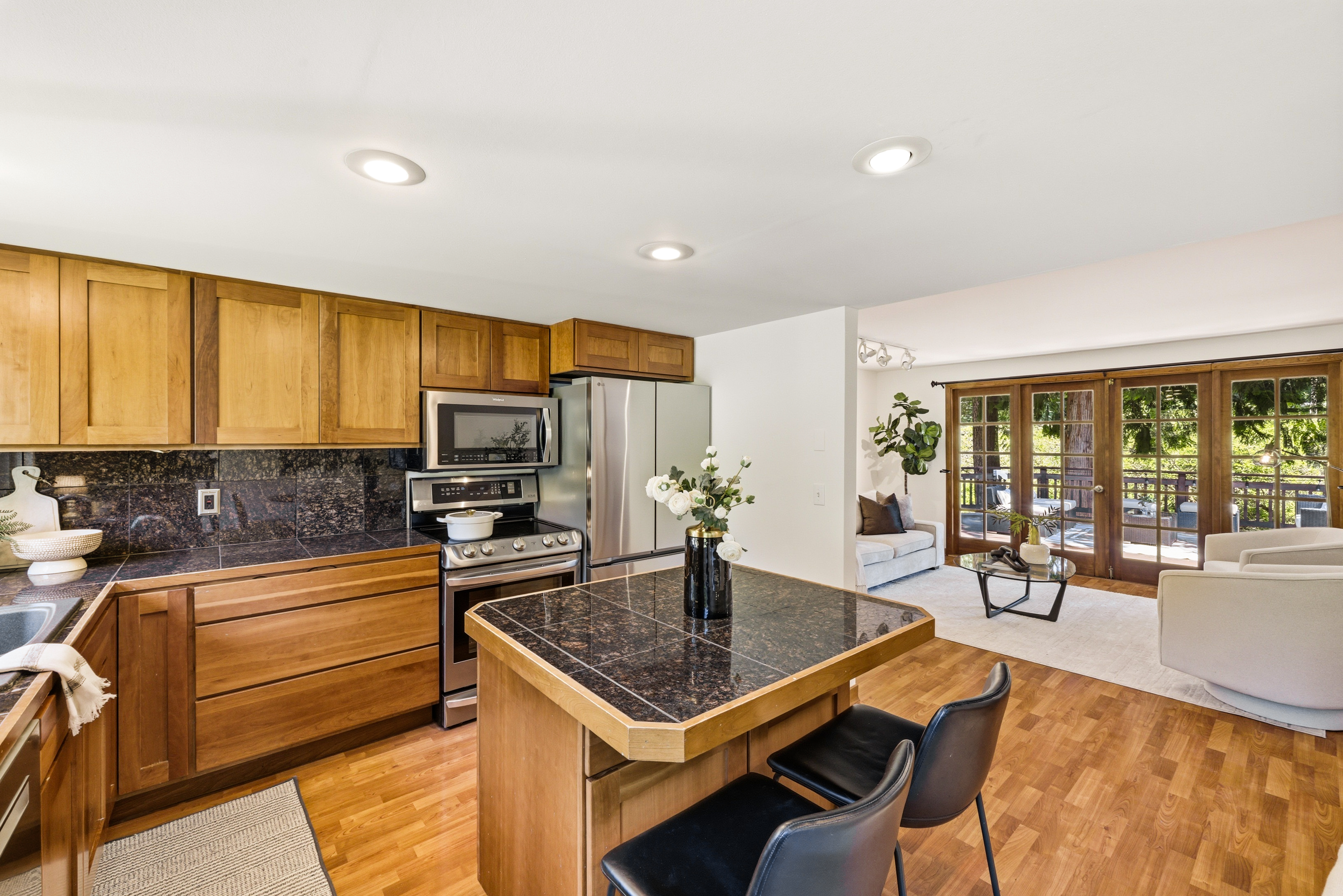  7612 135th Place Northeast, Redmond, WA 98052 - 物件實景