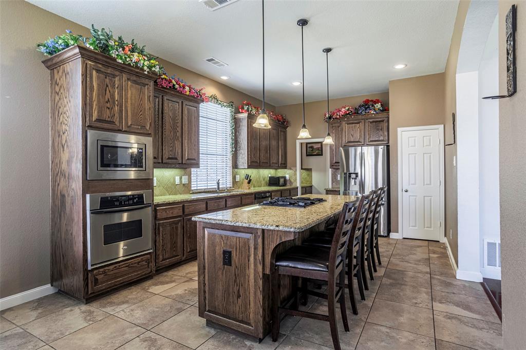 3036 Larreta, Grand Prairie, Texas, 75054, United States, 4 Bedrooms Bedrooms, ,4 BathroomsBathrooms,Residential,For Sale,3036 Larreta,1622904
