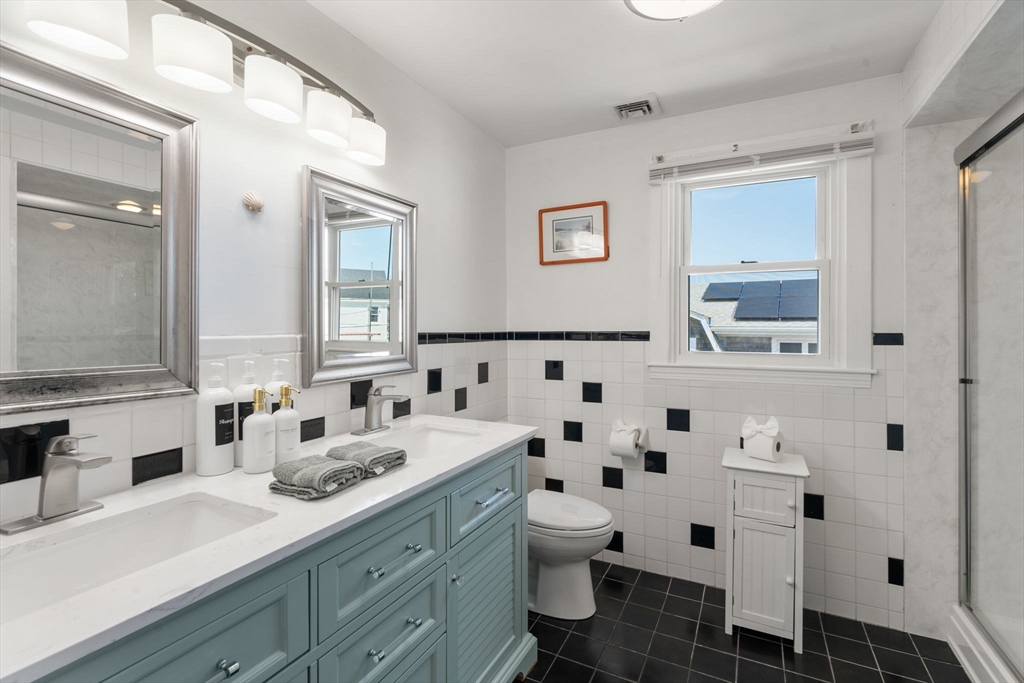 Scituate, Massachusetts, 02066, United States, 5 Bedrooms Bedrooms, ,3 BathroomsBathrooms,Residential,For Sale,1907747