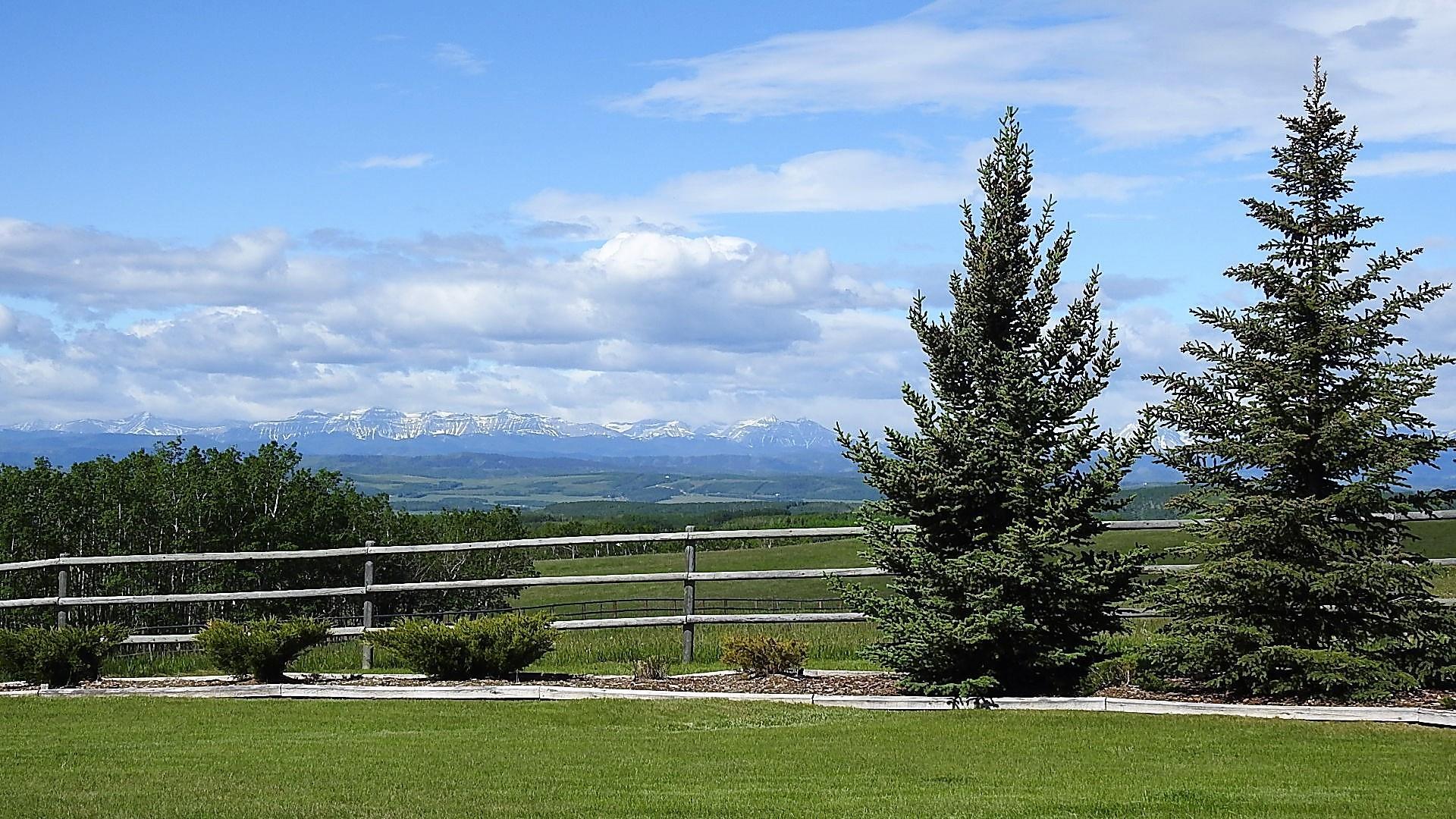 RURAL FOOTHILLS COUNTY, Alberta, T1S 4A9, CA, 3 Bedrooms Bedrooms, ,5 BathroomsBathrooms,Residential,For Sale,1838193