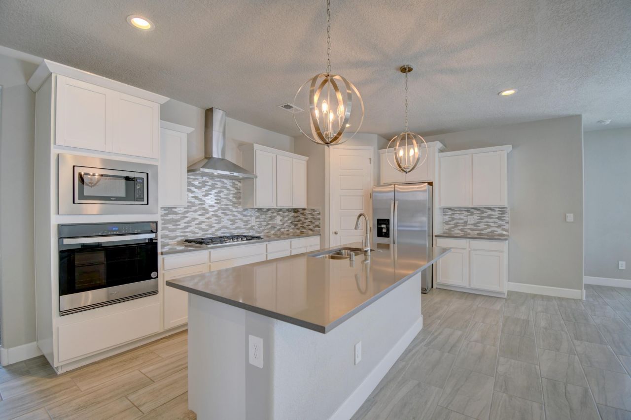 Albuquerque, New Mexico, 87114, United States, 4 Bedrooms Bedrooms, ,3 BathroomsBathrooms,Residential,For Sale,1951145