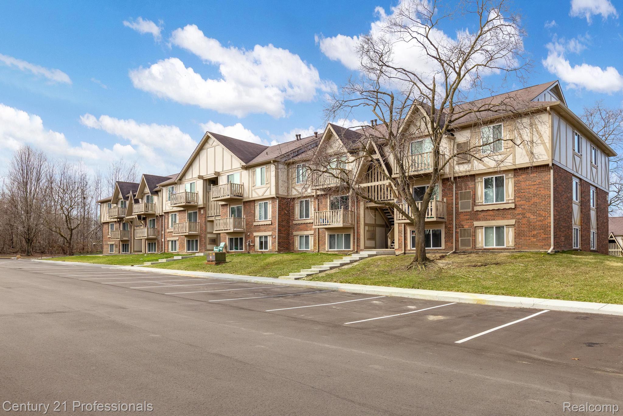 LakeOrion, Michigan, 48359, United States, ,Land,For Sale,1979558