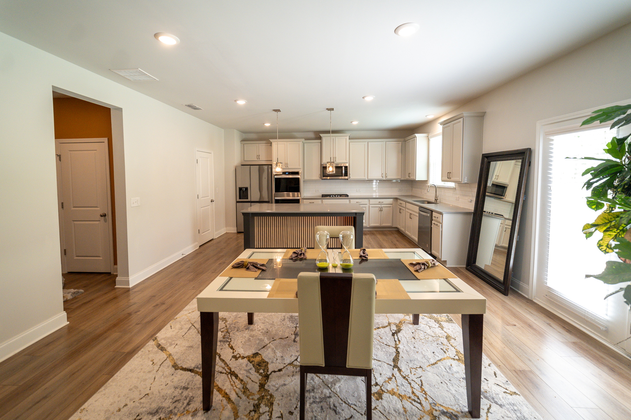  Fantastic Newer Construction Home in Bedford Estates - 物件實景