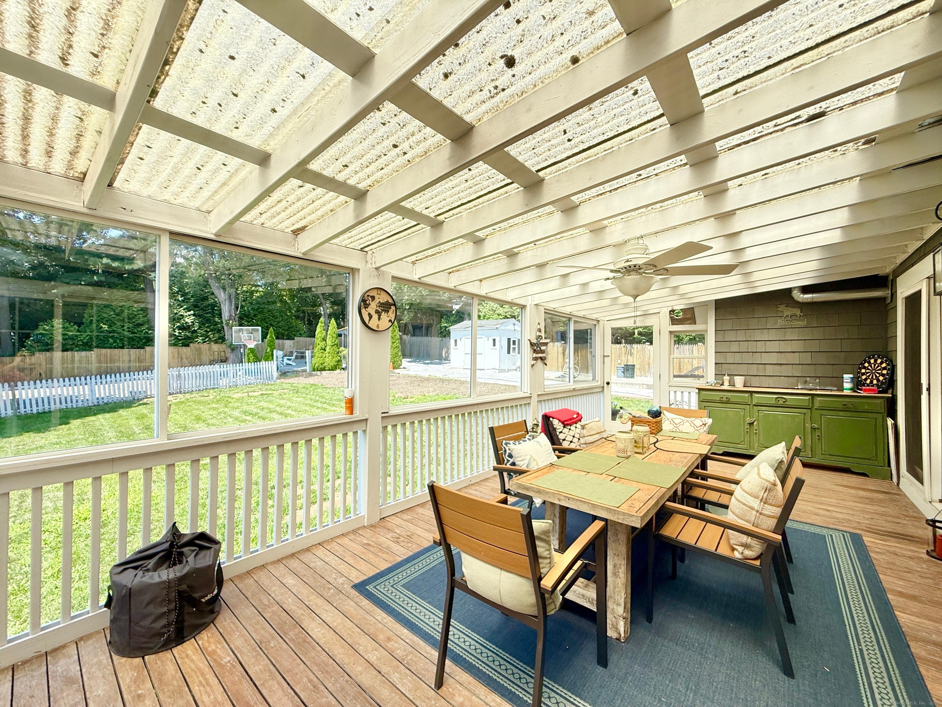 Darien, Connecticut, 06820, United States, 4 Bedrooms Bedrooms, ,3 BathroomsBathrooms,Residential,For Sale,1937000