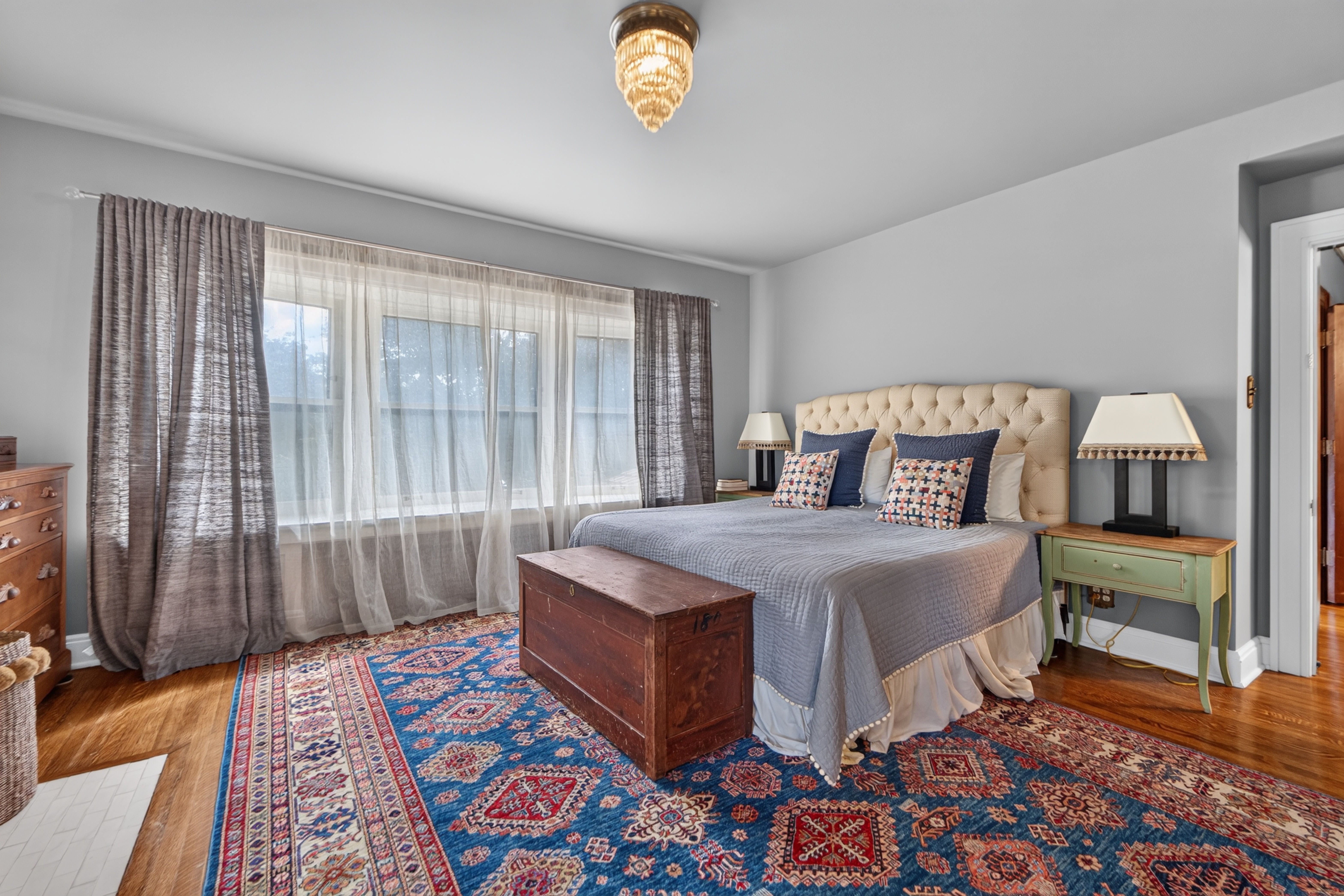  3726 Madison Avenue, Kansas City, MO 64111 - 物件實景