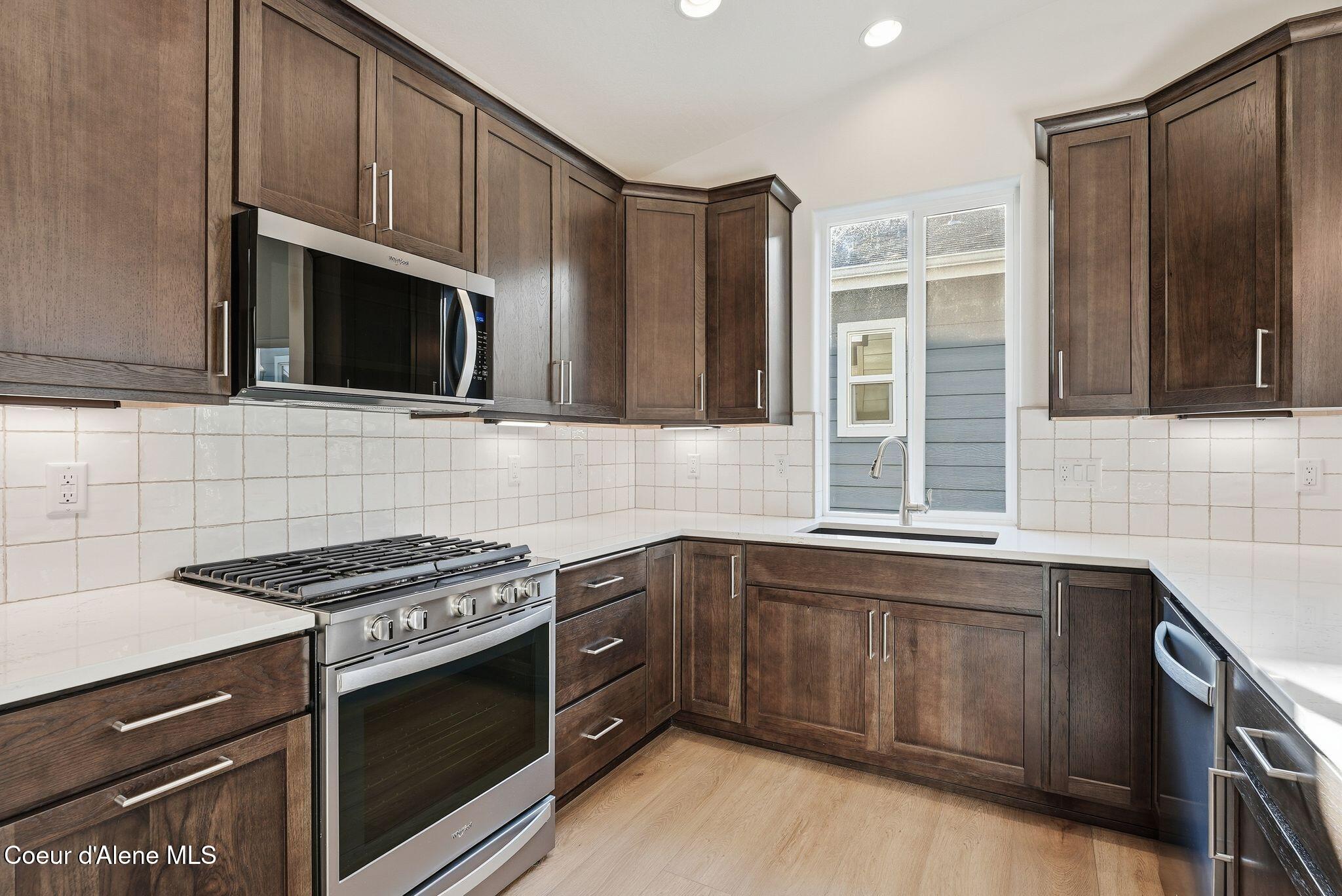 Coeur D'alene, Idaho, 83815, United States, 3 Bedrooms Bedrooms, ,Residential,For Sale,1991983