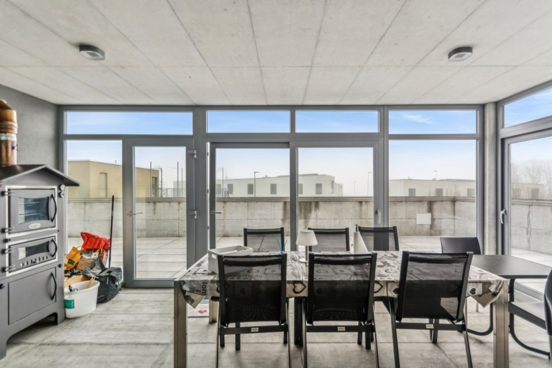  The Art of Living: A Sanctuary of Light and Design in Corgémont - 物件實景