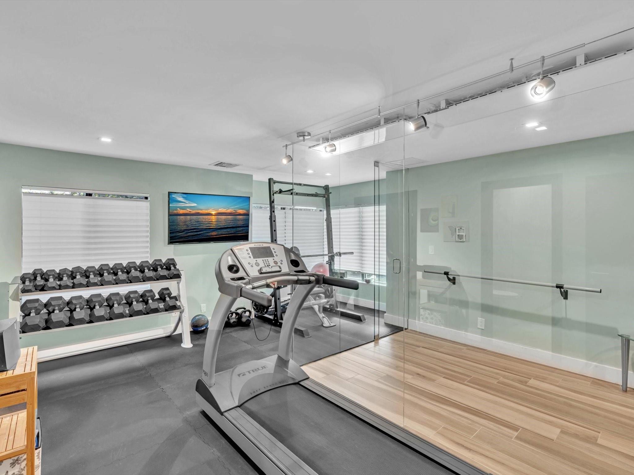 Fort Lauderdale, Florida, 33308, United States, 7 Bedrooms Bedrooms, ,8 BathroomsBathrooms,Residential,For Sale,1975659