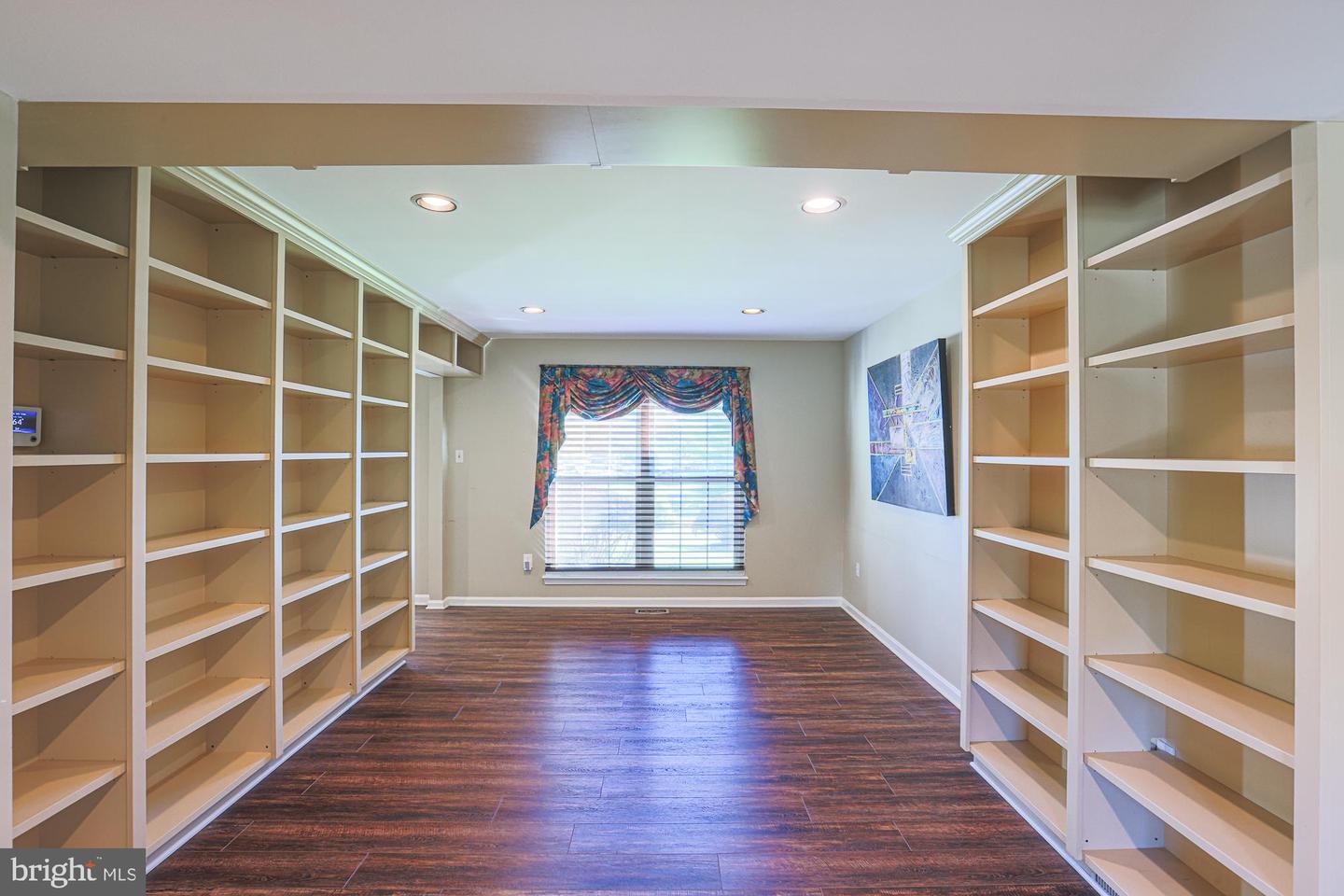 Reisterstown, Maryland, 21136, United States, 4 Bedrooms Bedrooms, ,4 BathroomsBathrooms,Residential,For Sale,1992004