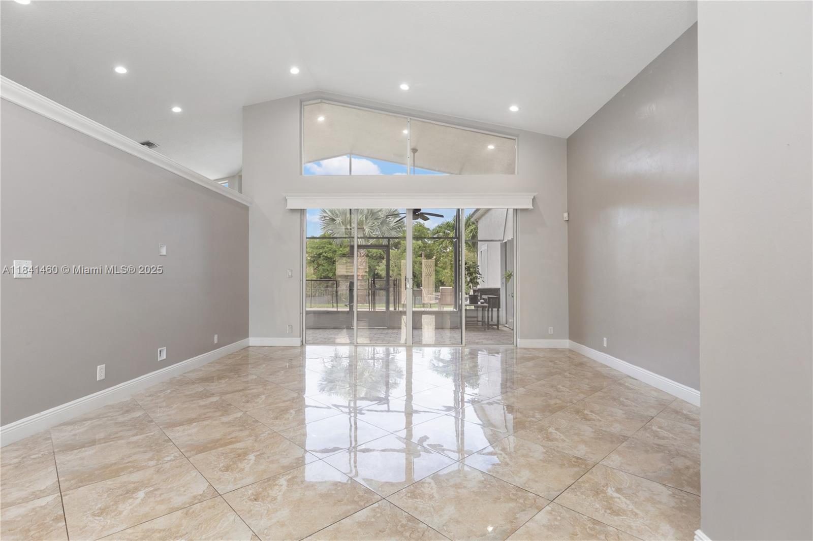 Coral Springs, Florida, 33071, United States, 5 Bedrooms Bedrooms, ,4 BathroomsBathrooms,Residential,For Sale,1921900