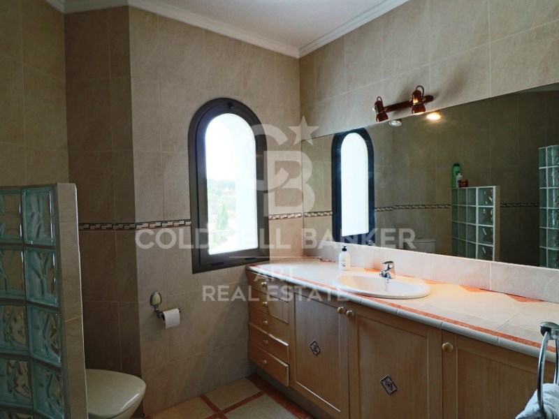 Sotogrande, Andalusia, ES, 6 Bedrooms Bedrooms, ,4 BathroomsBathrooms,Residential,For Sale,1837398