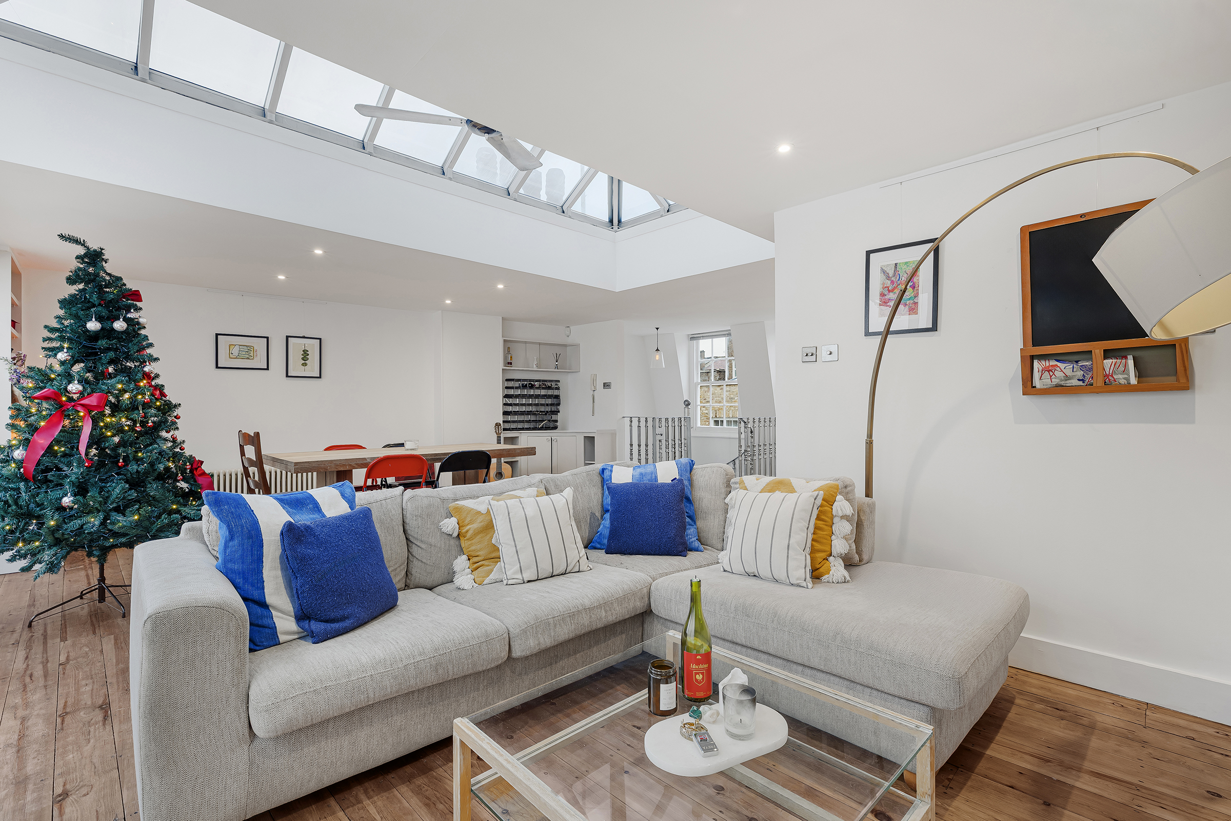  Light-Filled Mews House with South-Facing Terrace in the Heart of Notting Hill - 物件實景