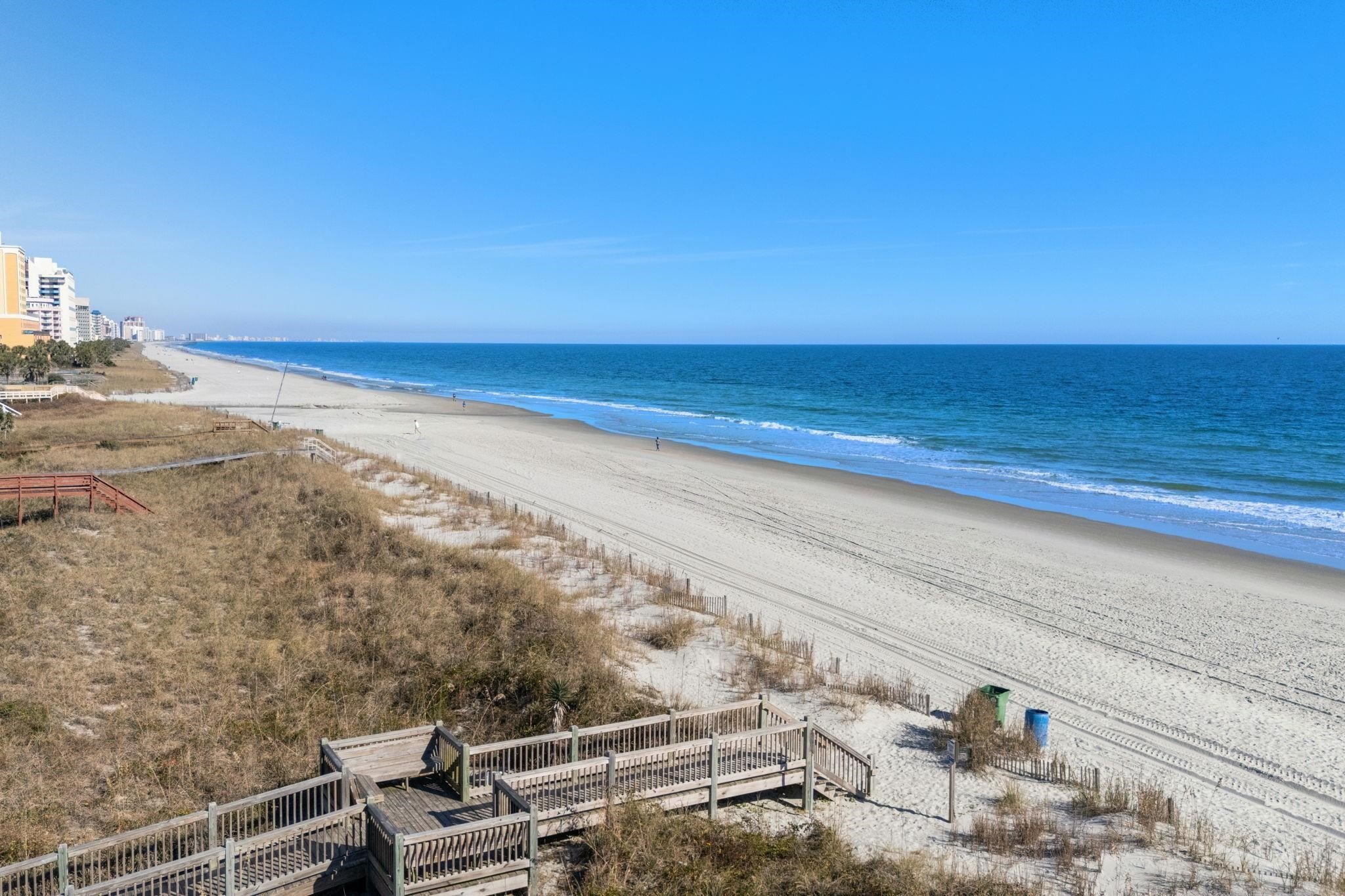 Myrtle Beach, South Carolina, 29572, United States, 5 Bedrooms Bedrooms, ,6 BathroomsBathrooms,Residential,For Sale,2049243