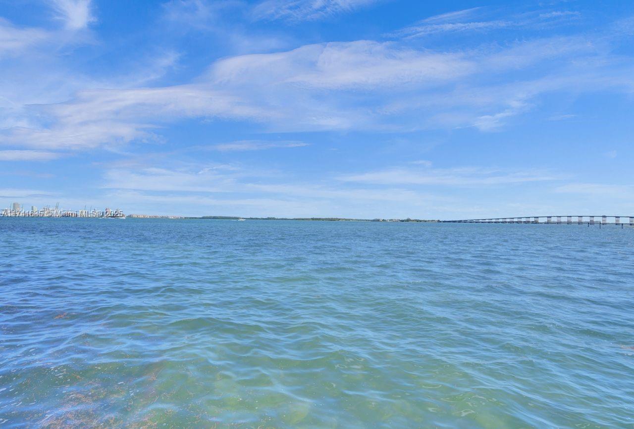 Miami, Florida, 33131, United States, 2 Bedrooms Bedrooms, ,2 BathroomsBathrooms,Residential,For Sale,1705612