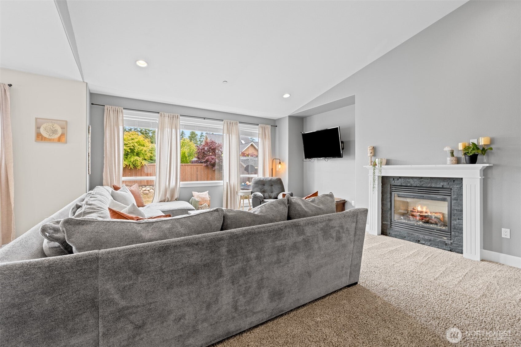 Port Angeles, Washington, 98363, United States, 3 Bedrooms Bedrooms, ,2 BathroomsBathrooms,Residential,For Sale,1982168