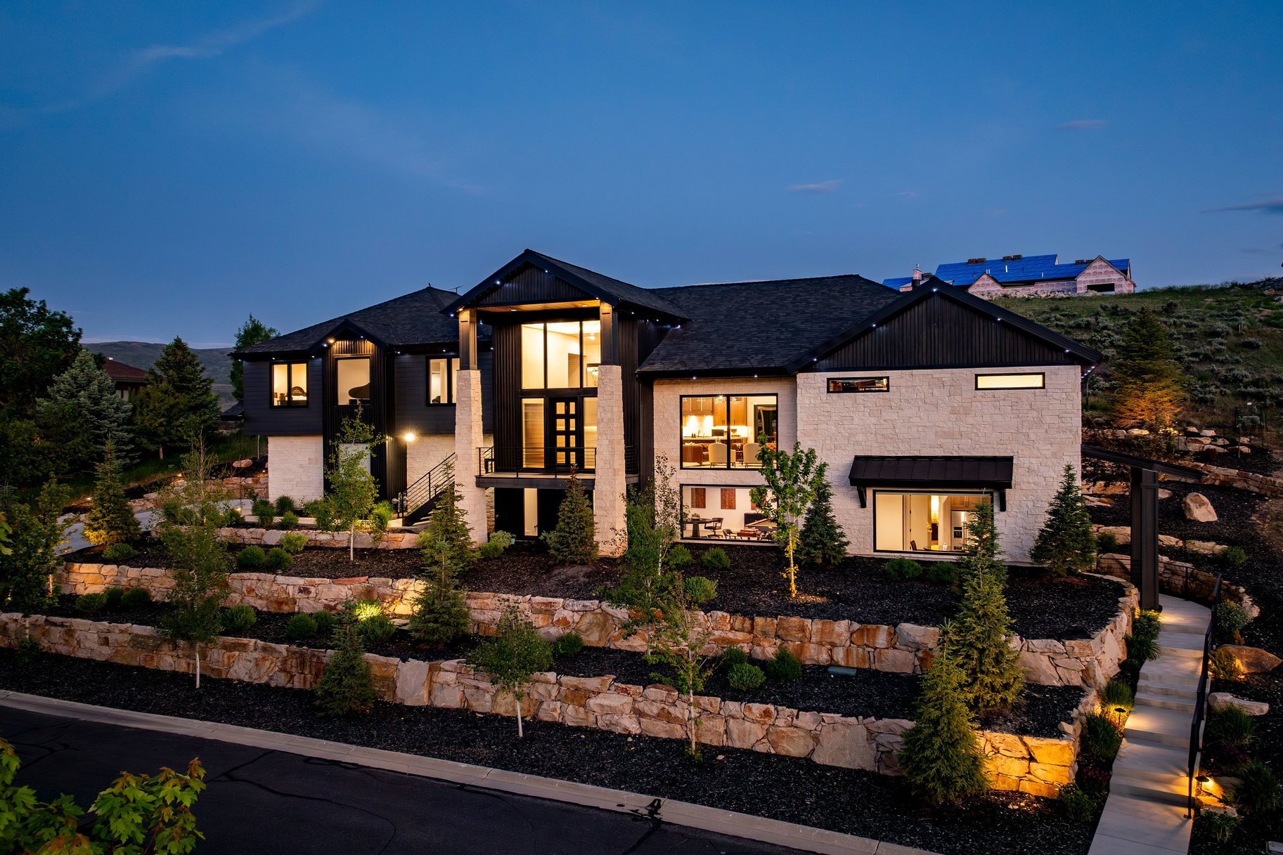  Nearly New Luxury Home with ADU, Views & Chef