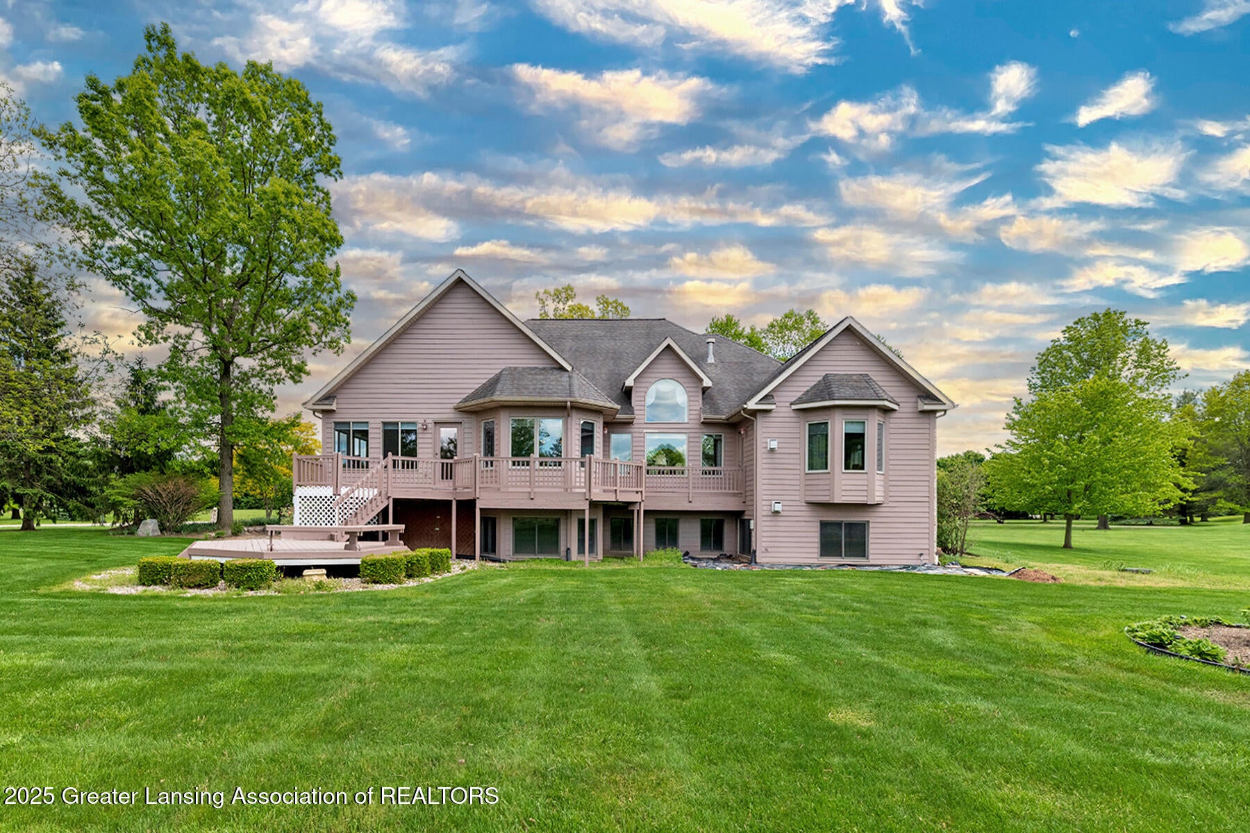 Williamston, Michigan, 48895, United States, 4 Bedrooms Bedrooms, ,4 BathroomsBathrooms,Residential,For Sale,1877487