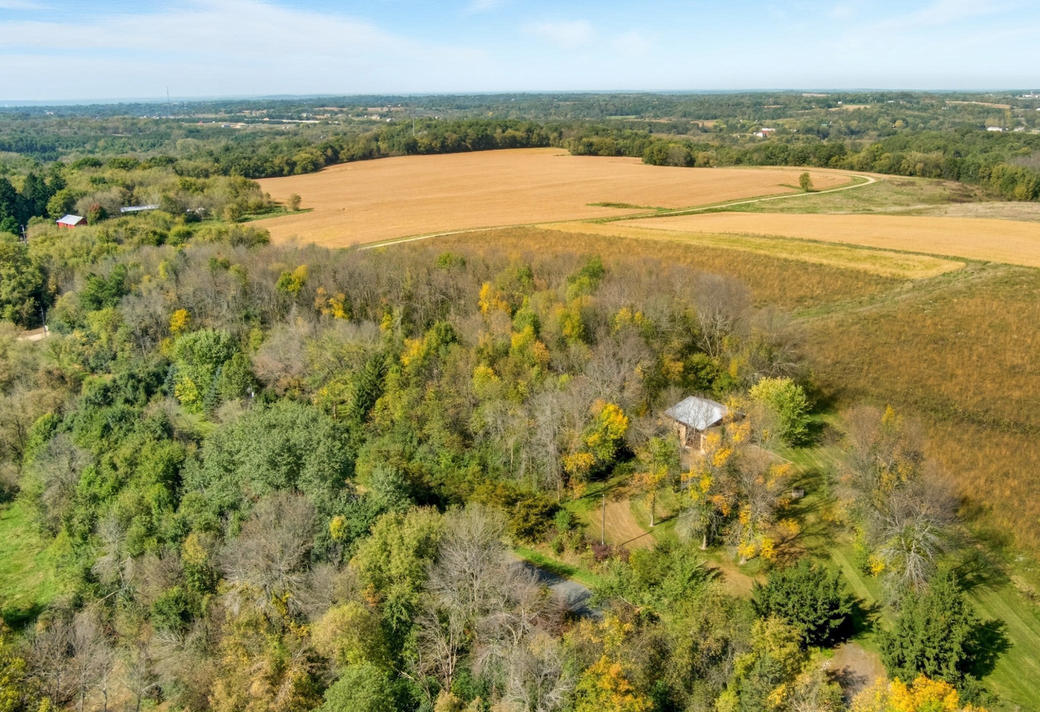 Warren Twp, Wisconsin, 54023, United States, 3 Bedrooms Bedrooms, ,1 BathroomBathrooms,Residential,For Sale,1961438