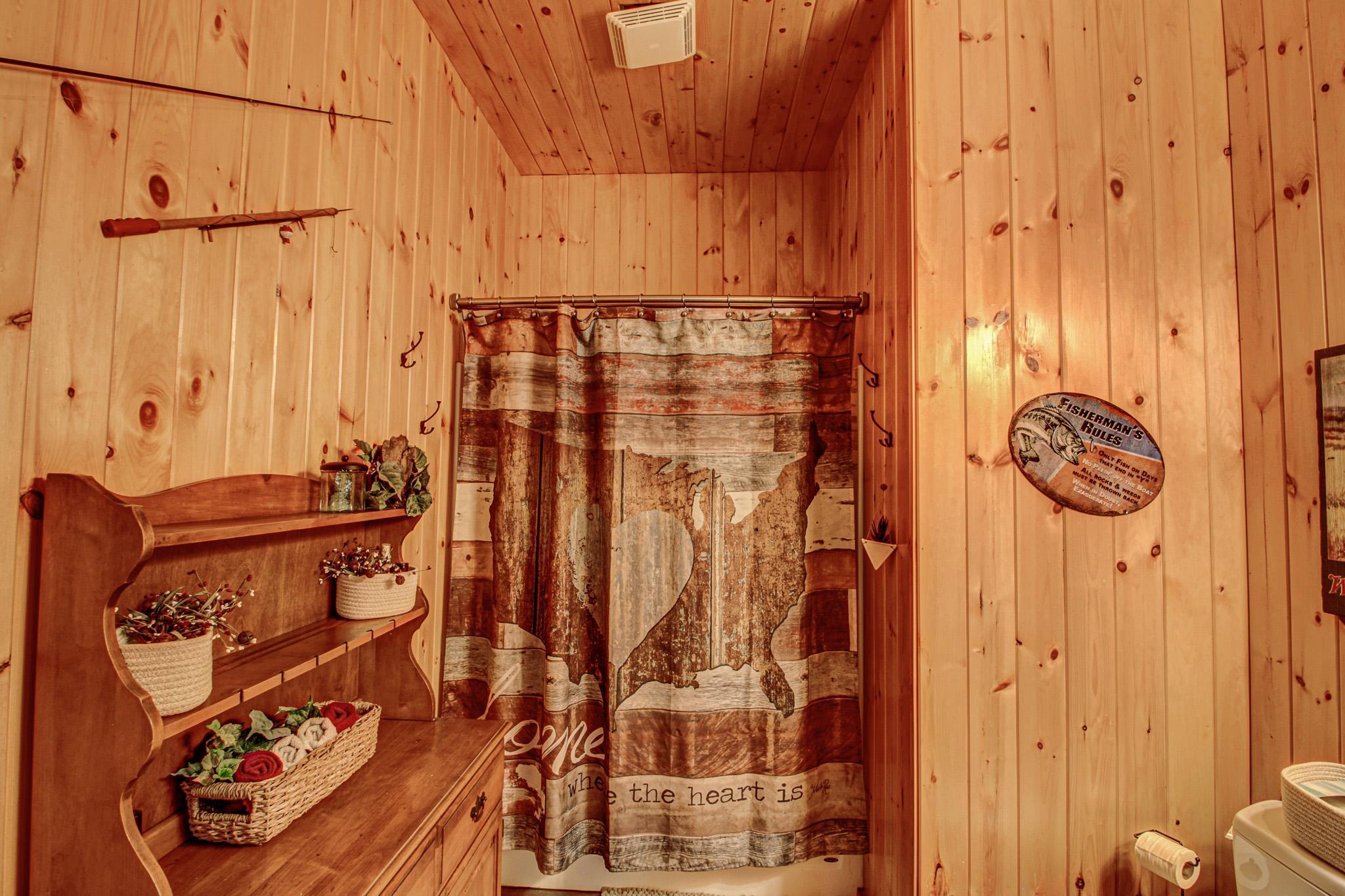 Park Rapids, Minnesota, 56470, United States, 3 Bedrooms Bedrooms, ,3 BathroomsBathrooms,Residential,For Sale,1906034