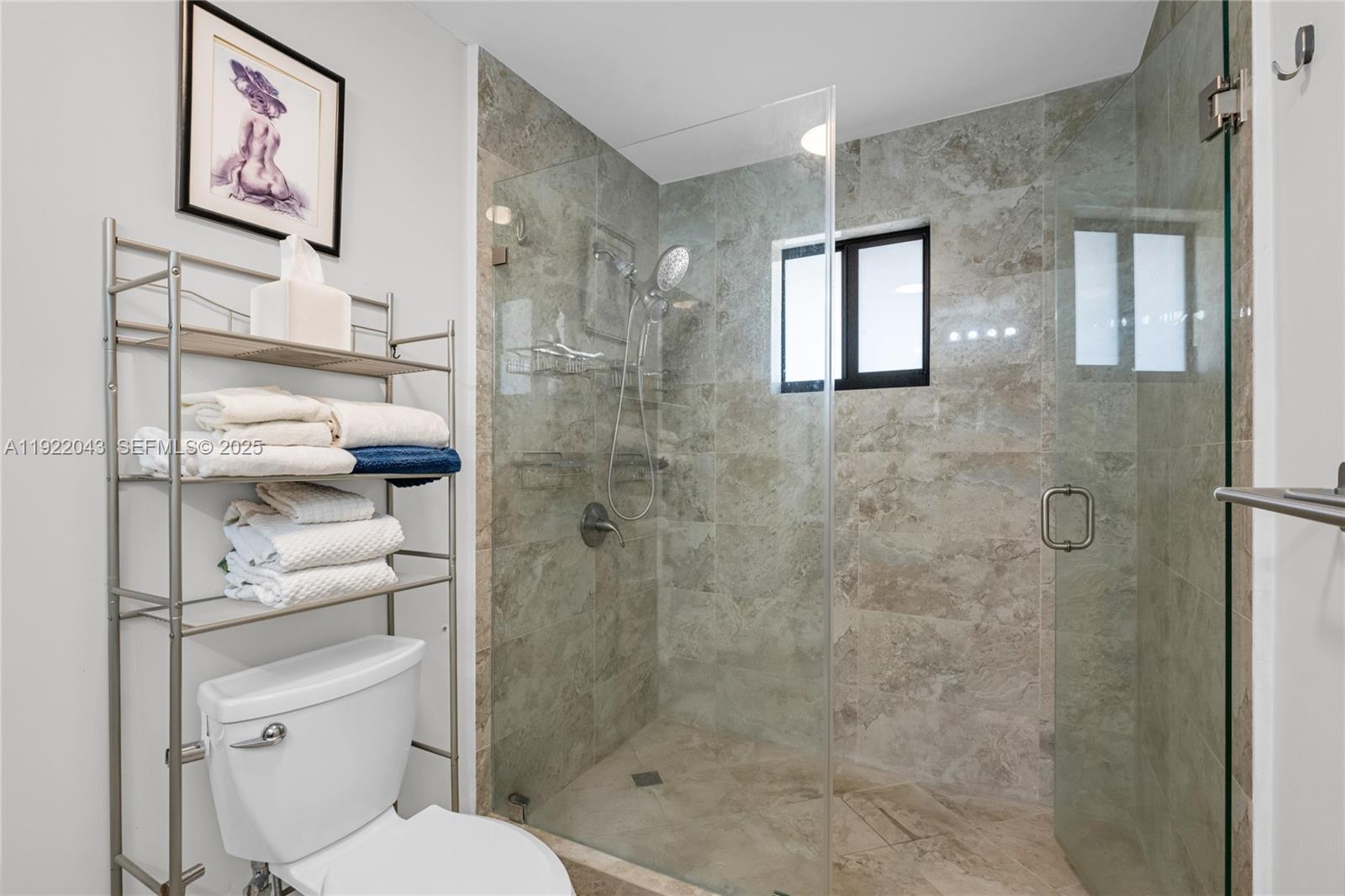 Miami Lakes, Florida, 33016, United States, 3 Bedrooms Bedrooms, ,3 BathroomsBathrooms,Residential,For Sale,2002198