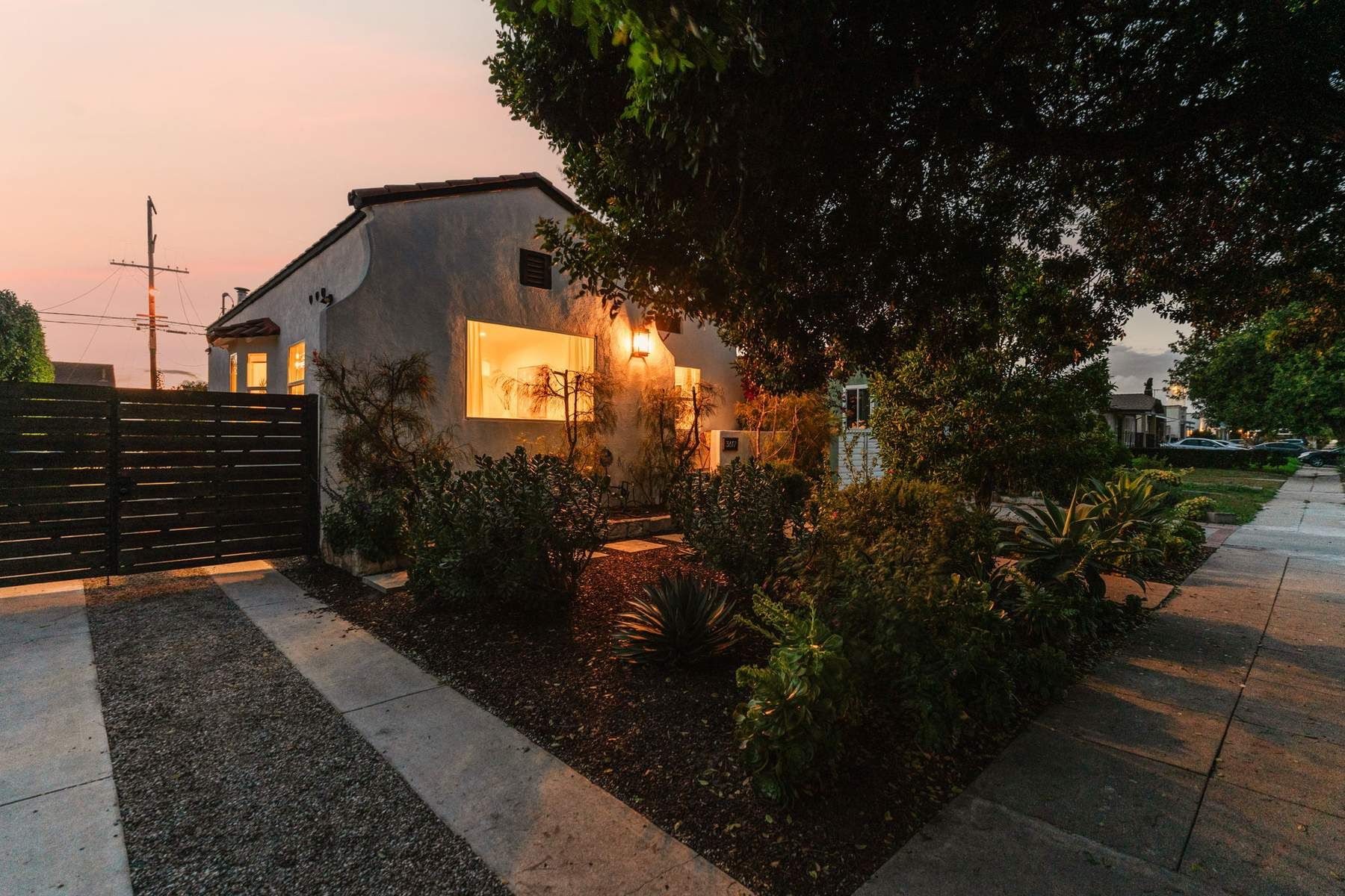  3617 Cimarron Street - 物件實景