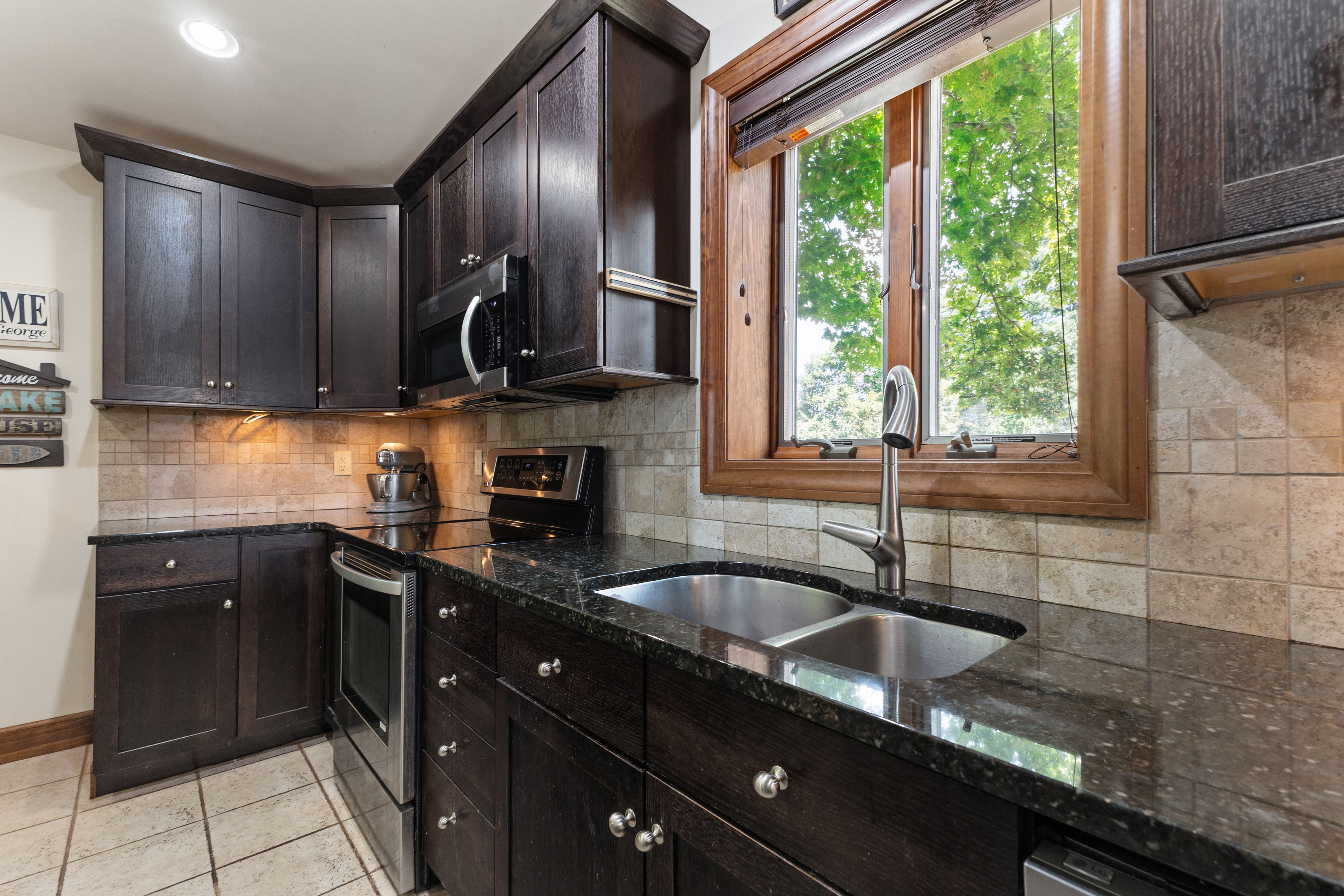  50 West Street, Lake George, NY 12845 - 物件實景