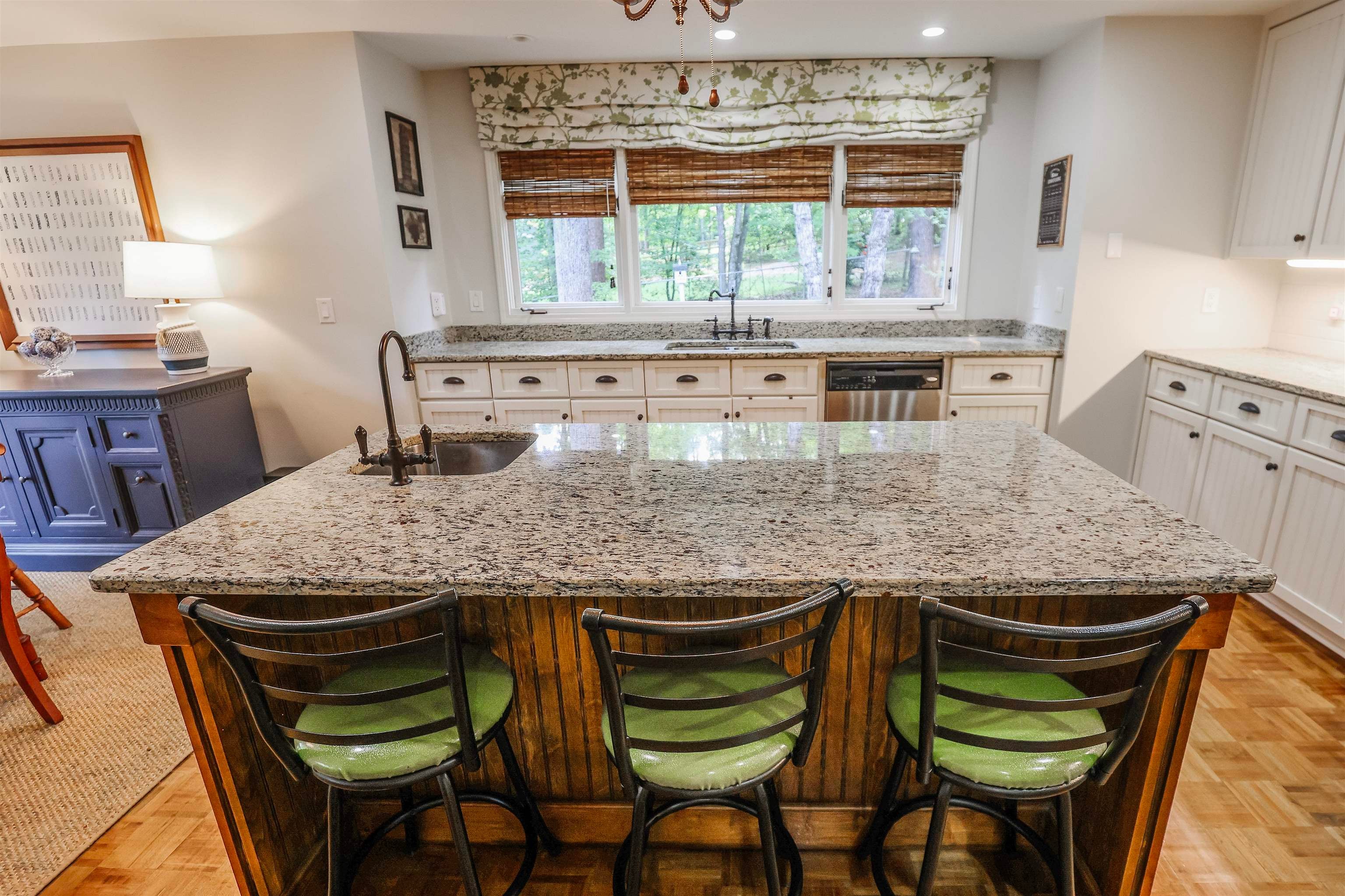 Greensboro, Georgia, 30642, United States, 5 Bedrooms Bedrooms, ,2 BathroomsBathrooms,Residential,For Sale,1907052