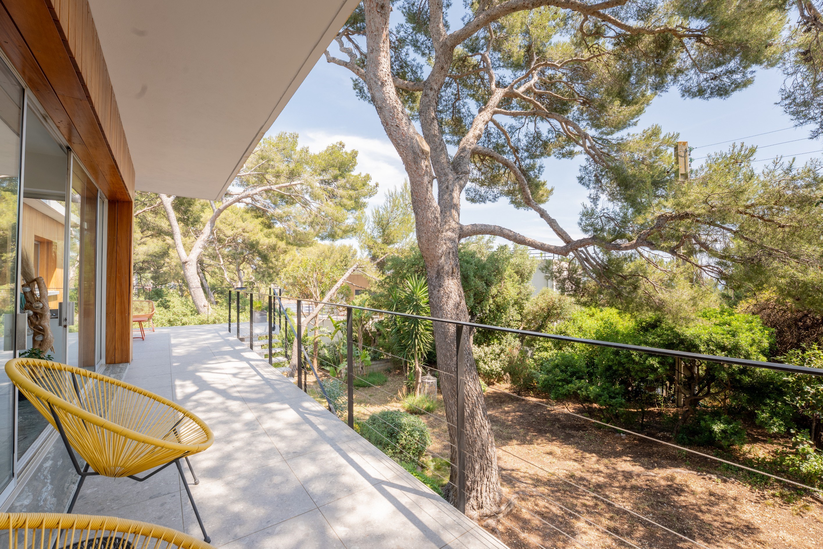  La Seyne-sur-Mer, Evescat neighborhood– Contemporary Home on Expansive Grounds - 物件實景