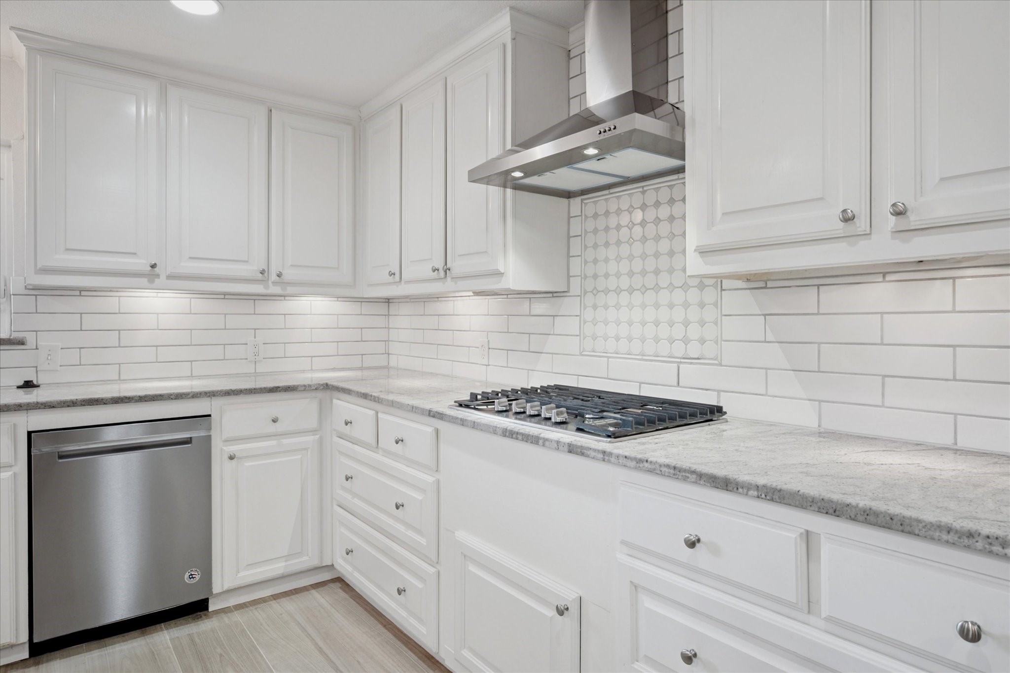 Plano, Texas, 75075, United States, 4 Bedrooms Bedrooms, ,3 BathroomsBathrooms,Residential,For Sale,1911874