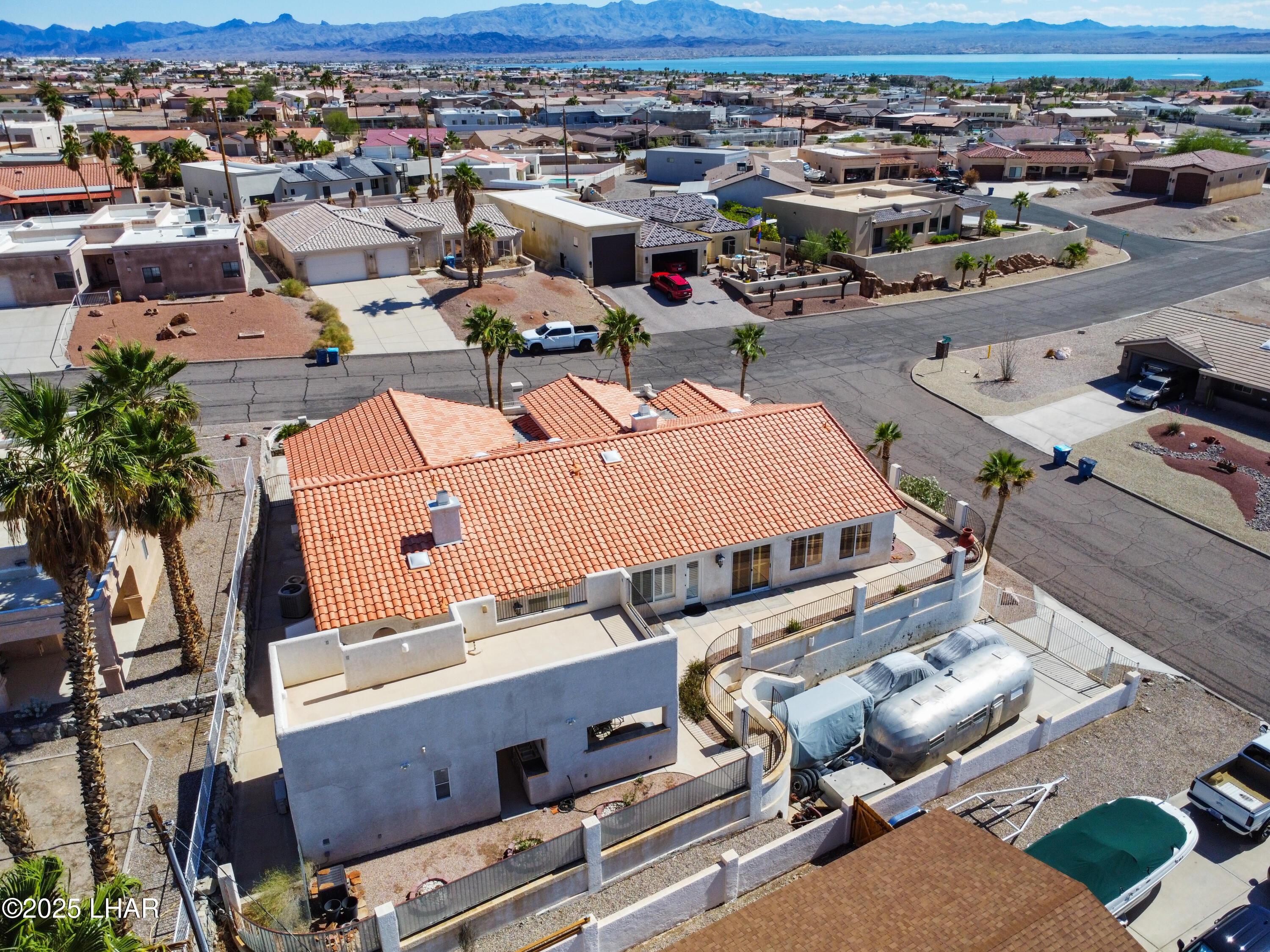 Lake Havasu City, Arizona, 86404, United States, 4 Bedrooms Bedrooms, ,4 BathroomsBathrooms,Residential,For Sale,1818242