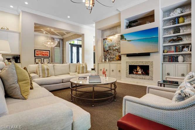 595 Regatta Rd, Naples, Florida, 34103, United States, 4 Bedrooms Bedrooms, ,6 BathroomsBathrooms,Residential,For Sale,595 Regatta Rd,1573349