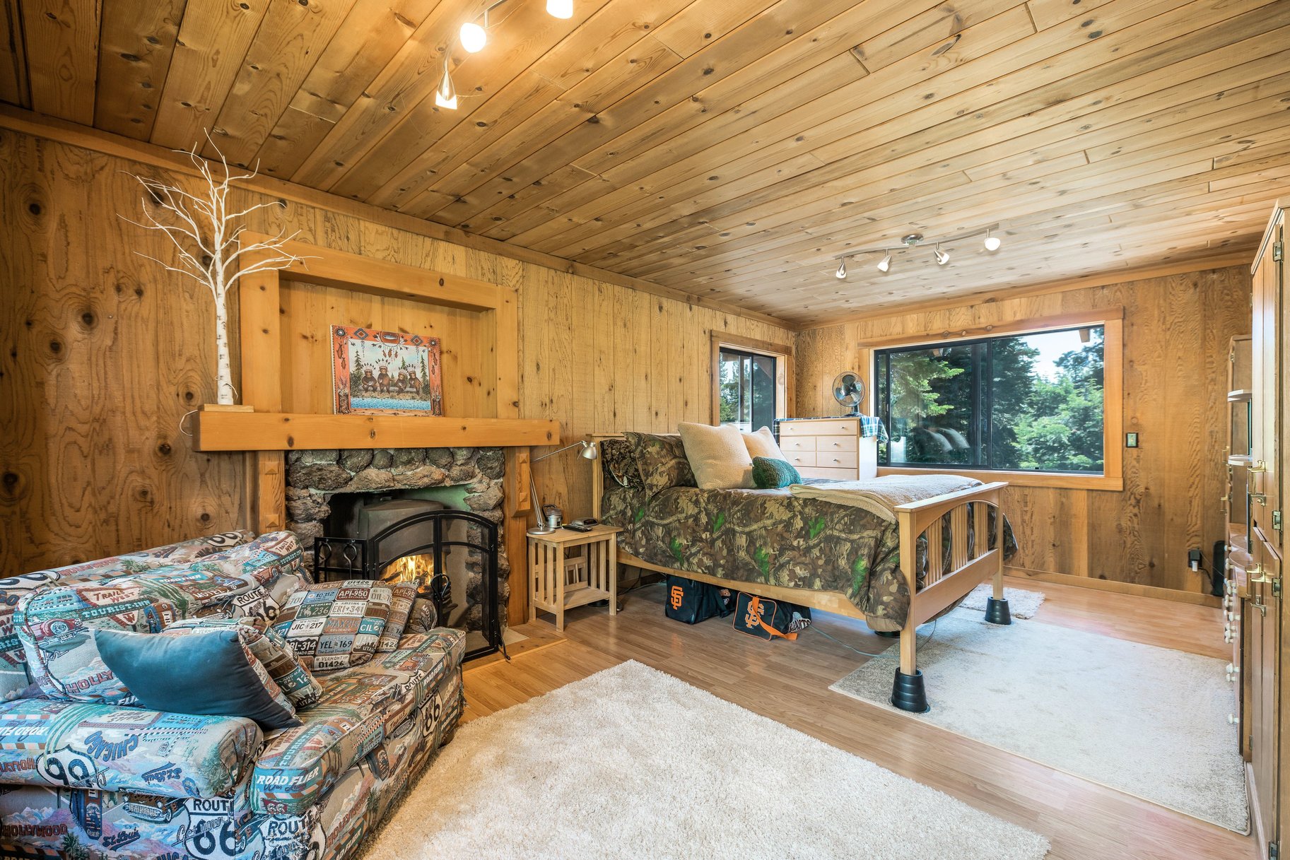  Rare, 10-acre parcel with house minutes from Tahoe City - 物件實景