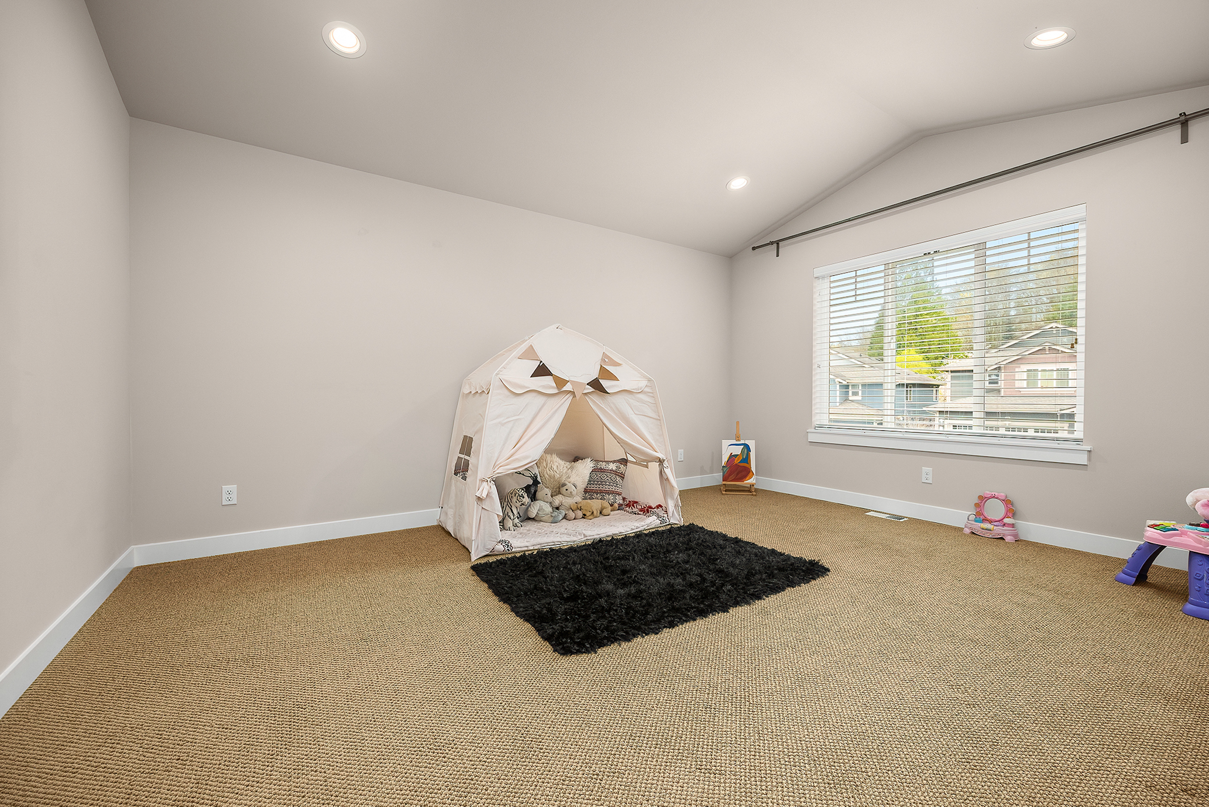  Bright & Cozy Foxglove Hill Home - 物件實景