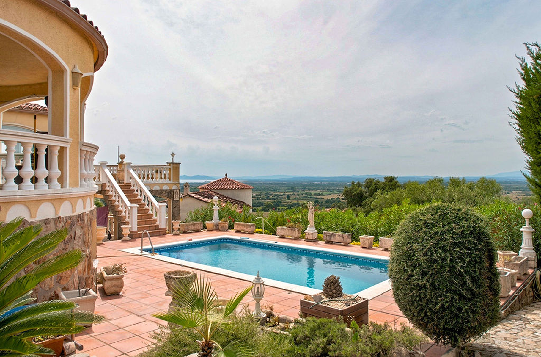 Villa with pool and views of the sea and mountains in Palau-Saverdera - 物件實景
