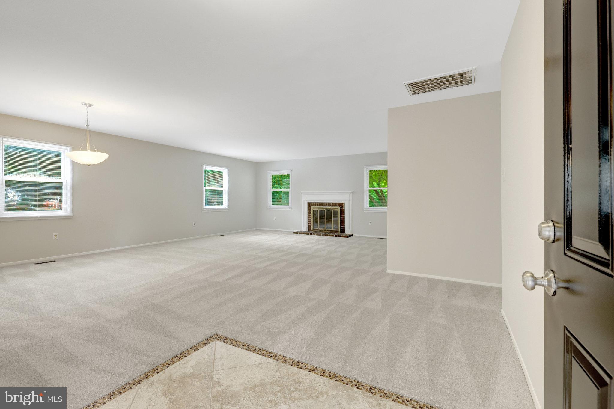 Fairfax, Virginia, 22033, United States, 4 Bedrooms Bedrooms, ,2 BathroomsBathrooms,Residential,For Sale,1927804
