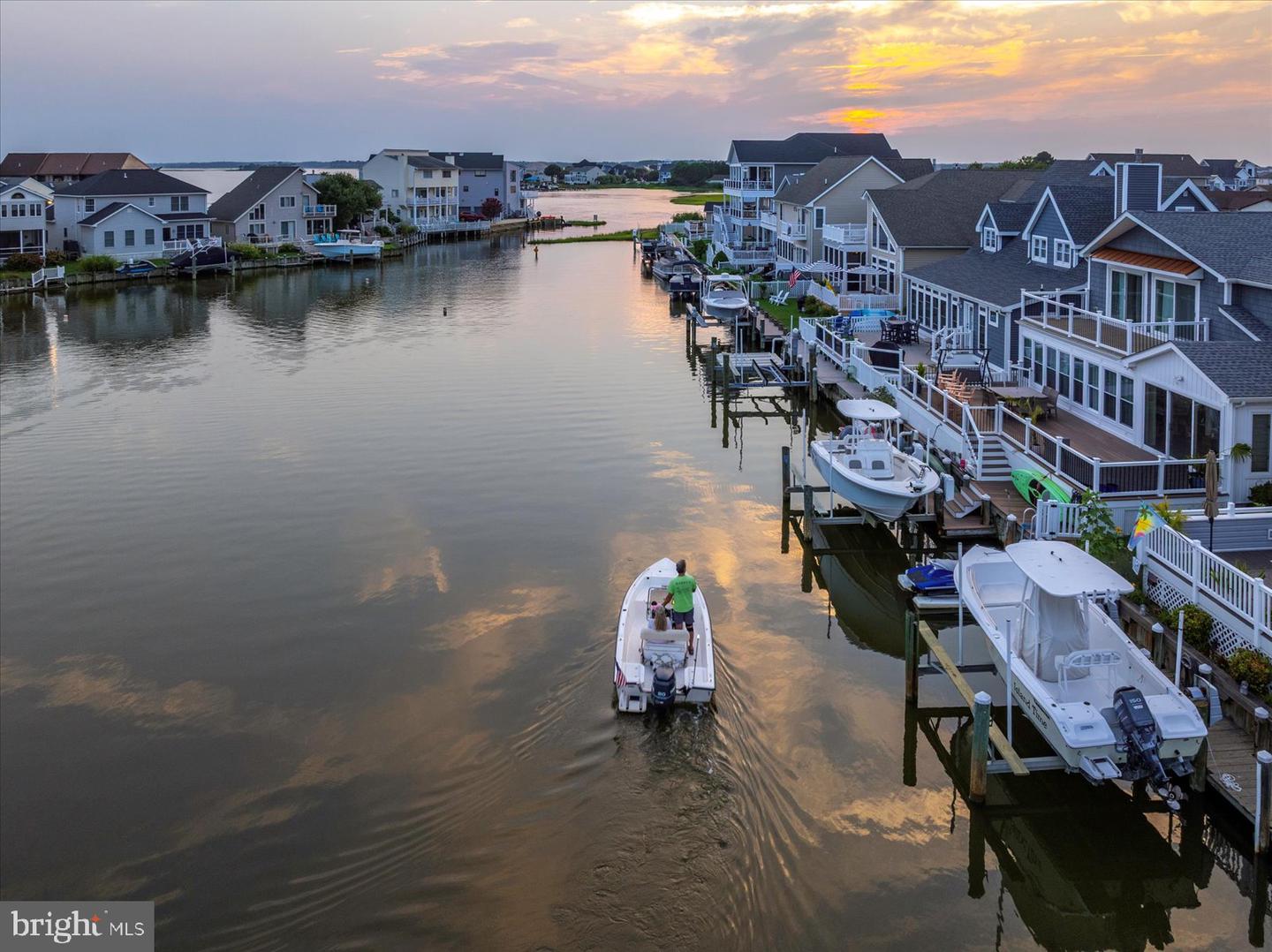 Ocean City, Maryland, 21842, United States, 4 Bedrooms Bedrooms, ,3 BathroomsBathrooms,Residential,For Sale,1942171