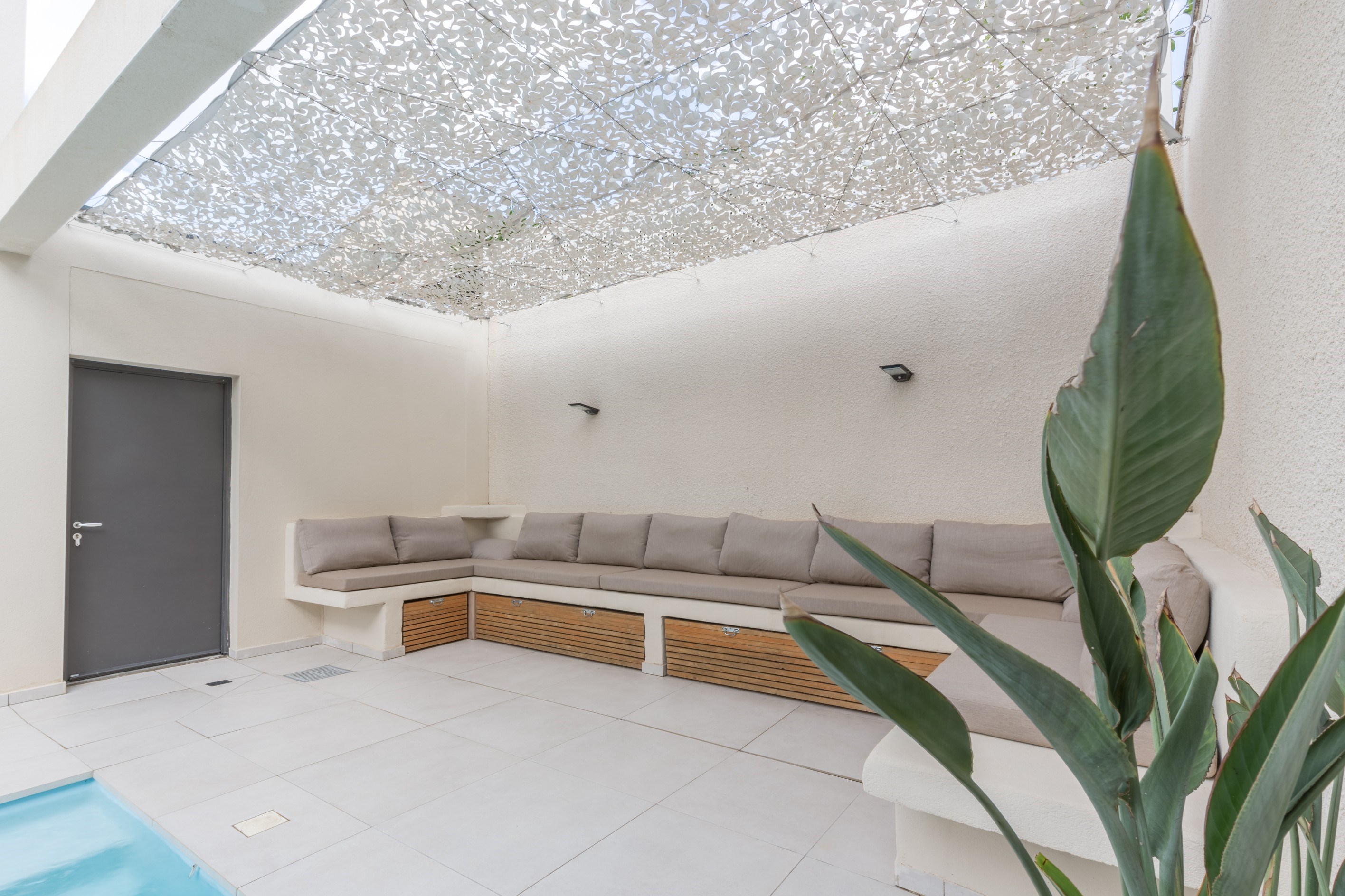  Close to the center of Perpignan – Luxury Contemporary House - 物件實景