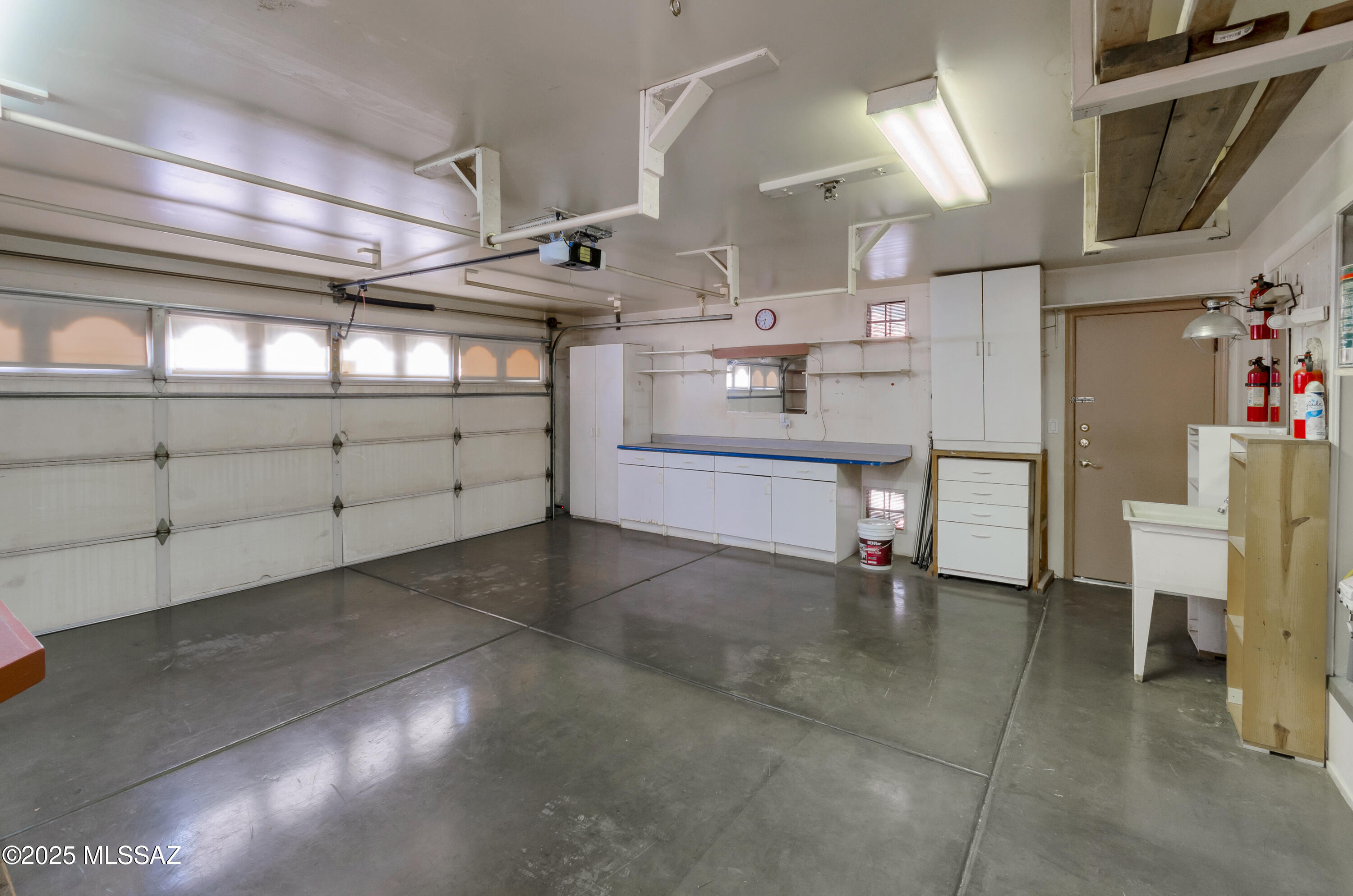 Oro Valley, Arizona, 85737, United States, 4 Bedrooms Bedrooms, ,3 BathroomsBathrooms,Residential,For Sale,1859925