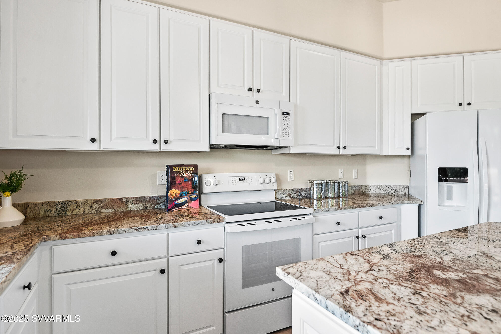 Sedona, Arizona, 86351, United States, 2 Bedrooms Bedrooms, ,2 BathroomsBathrooms,Residential,For Sale,1883707