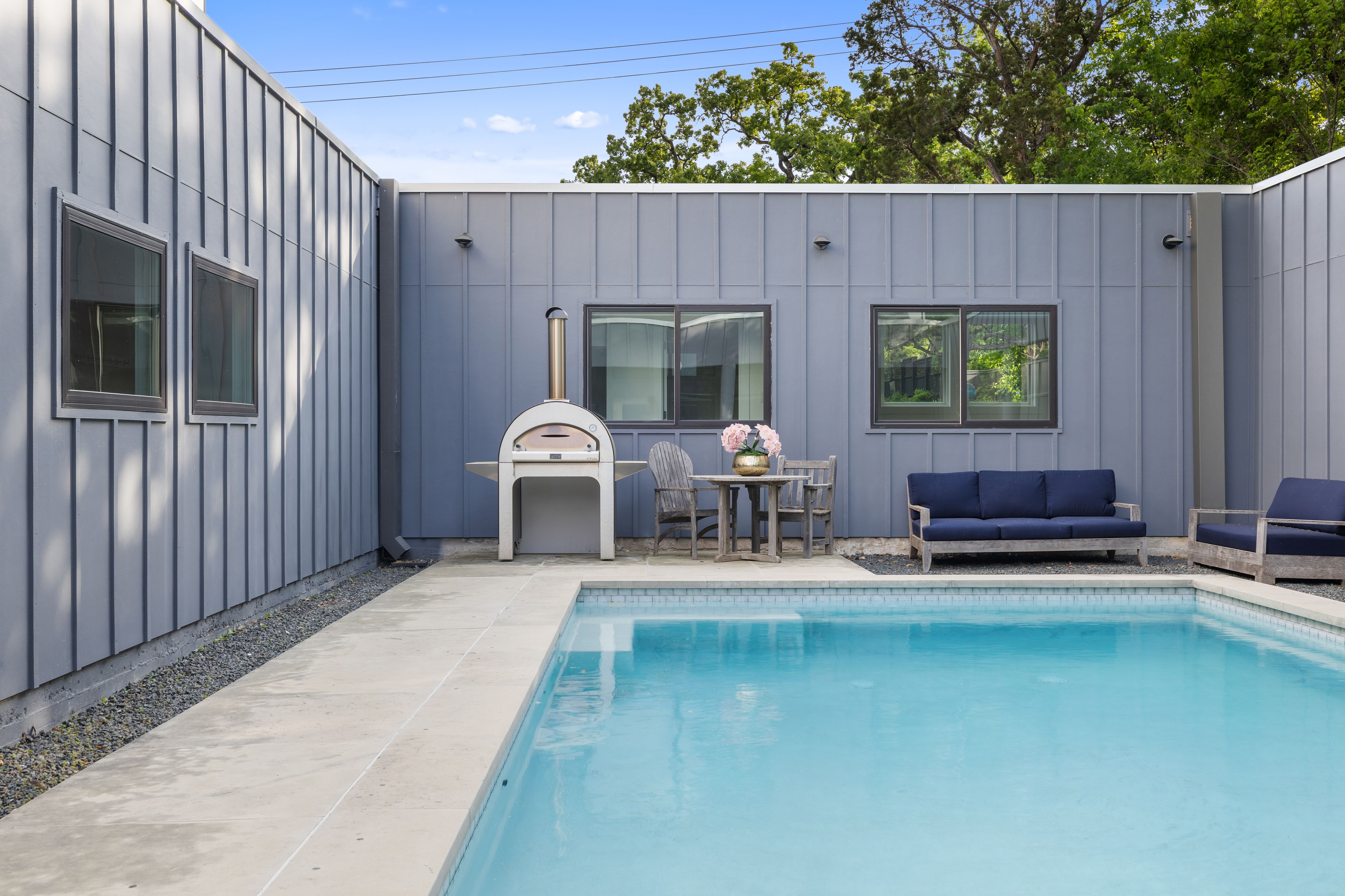  Bridle Path Modern - 物件實景