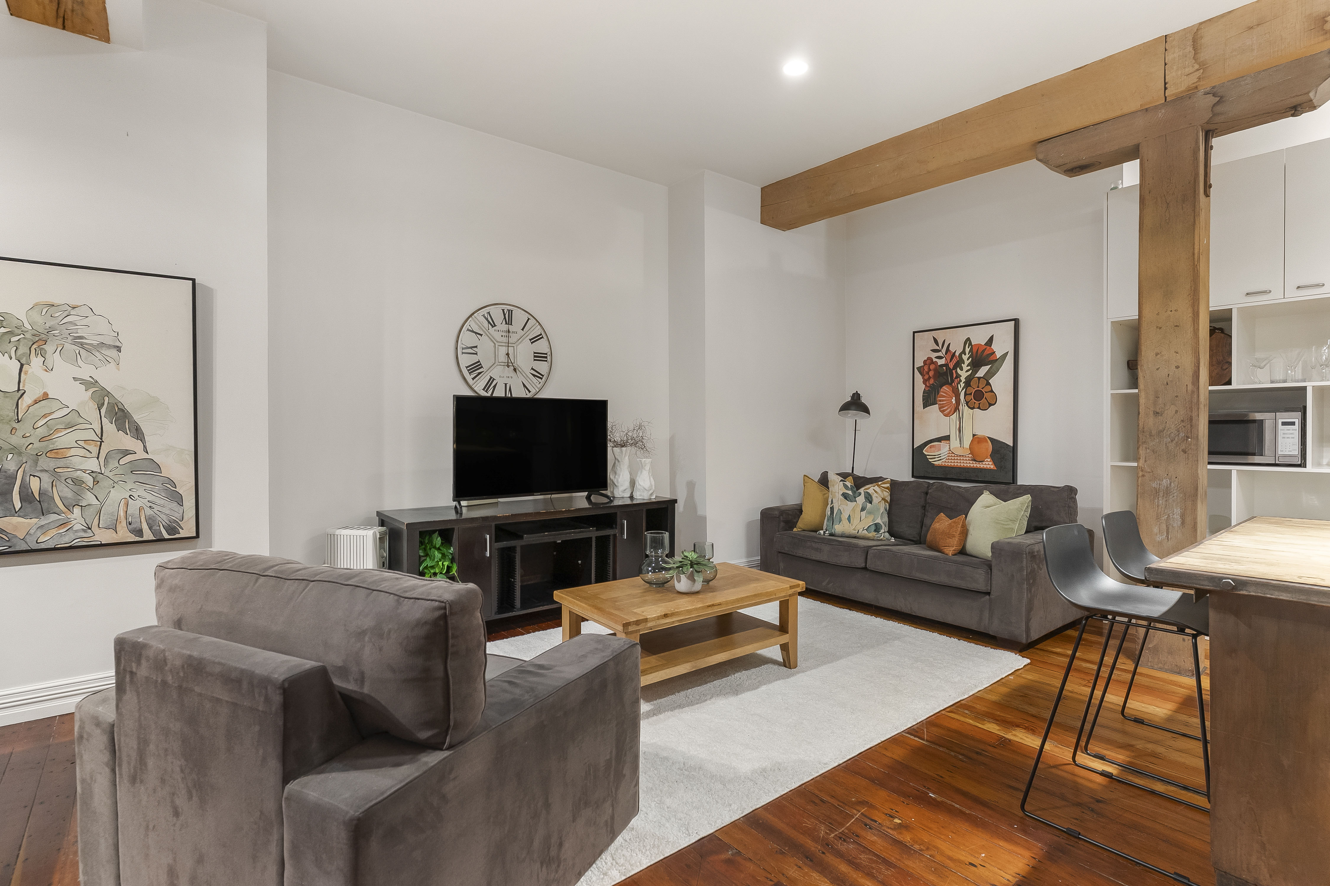  Sophisticated Two-Level City Apartment Residence - 物件實景