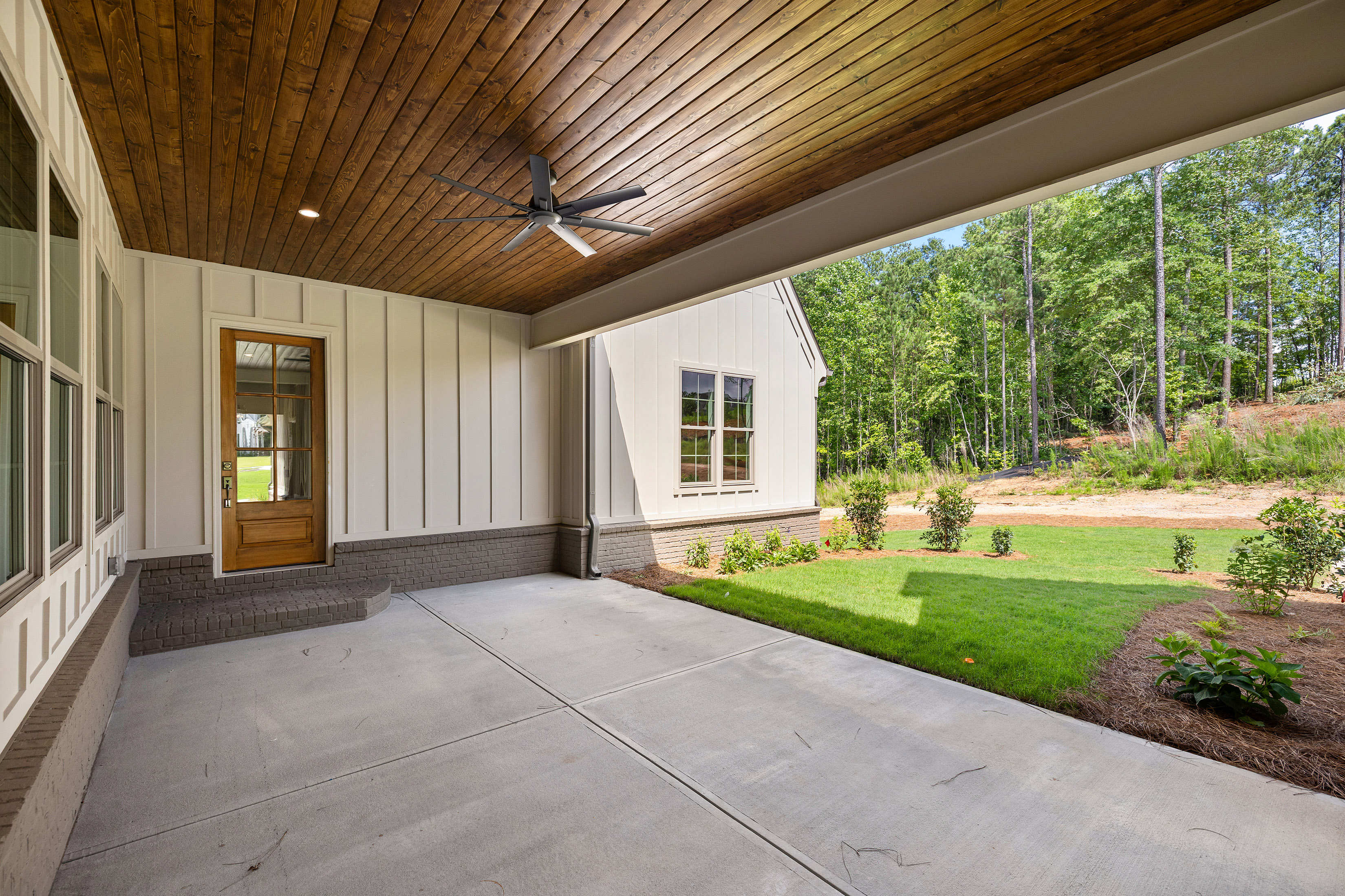  Beautiful New Construction With European Flair in Arbor Springs - 物件實景