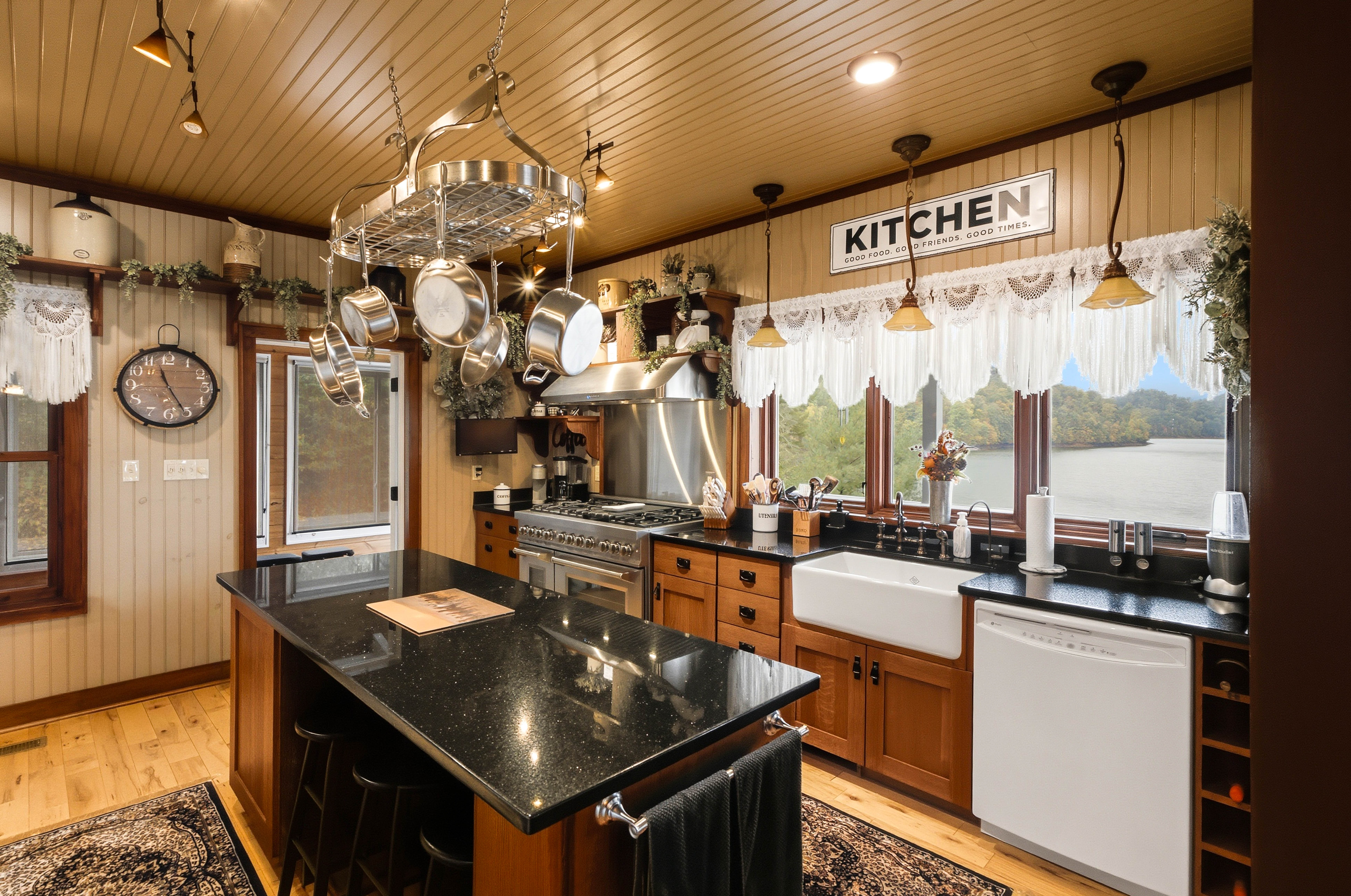  127 Culver Place, Butler, TN 37640 - 物件實景